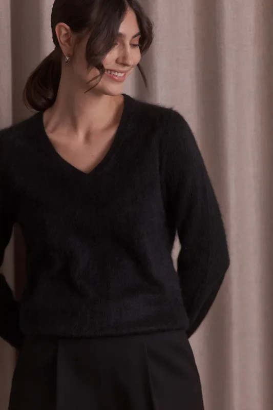Long-sleeved Cashmere V-Neck Sweater Black sold by Ivalo.com