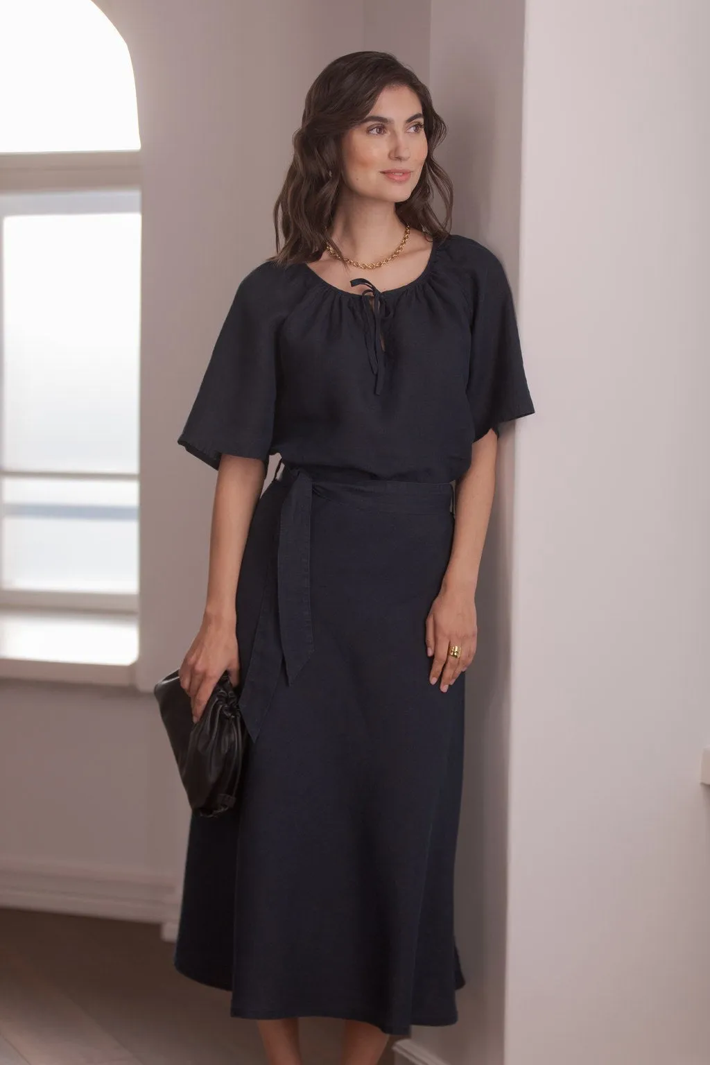 Liana Wide-hemmed Linen Skirt Dark Navy sold by Ivalo.com product image thumbnail 4