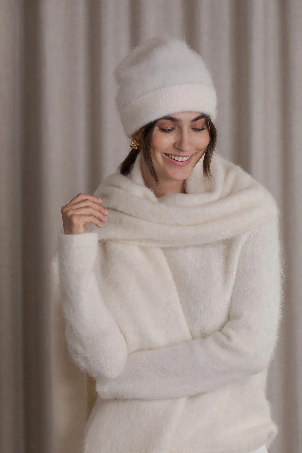 Ally Alpaca Blend Beanie Cream sold by Ivalo.com