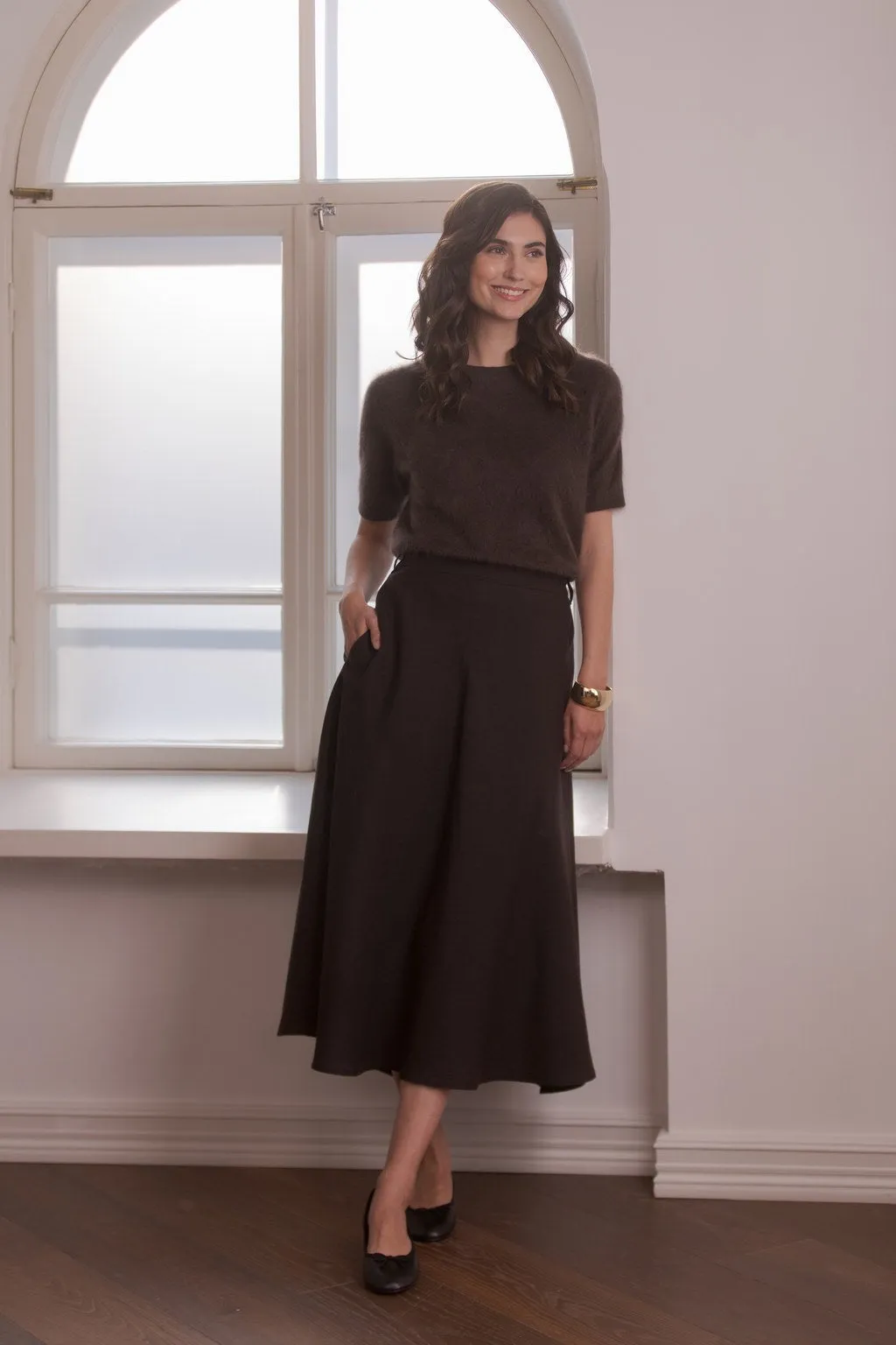 Liana Wide-hemmed Linen Skirt Dark Chocolate sold by Ivalo.com product image thumbnail 4