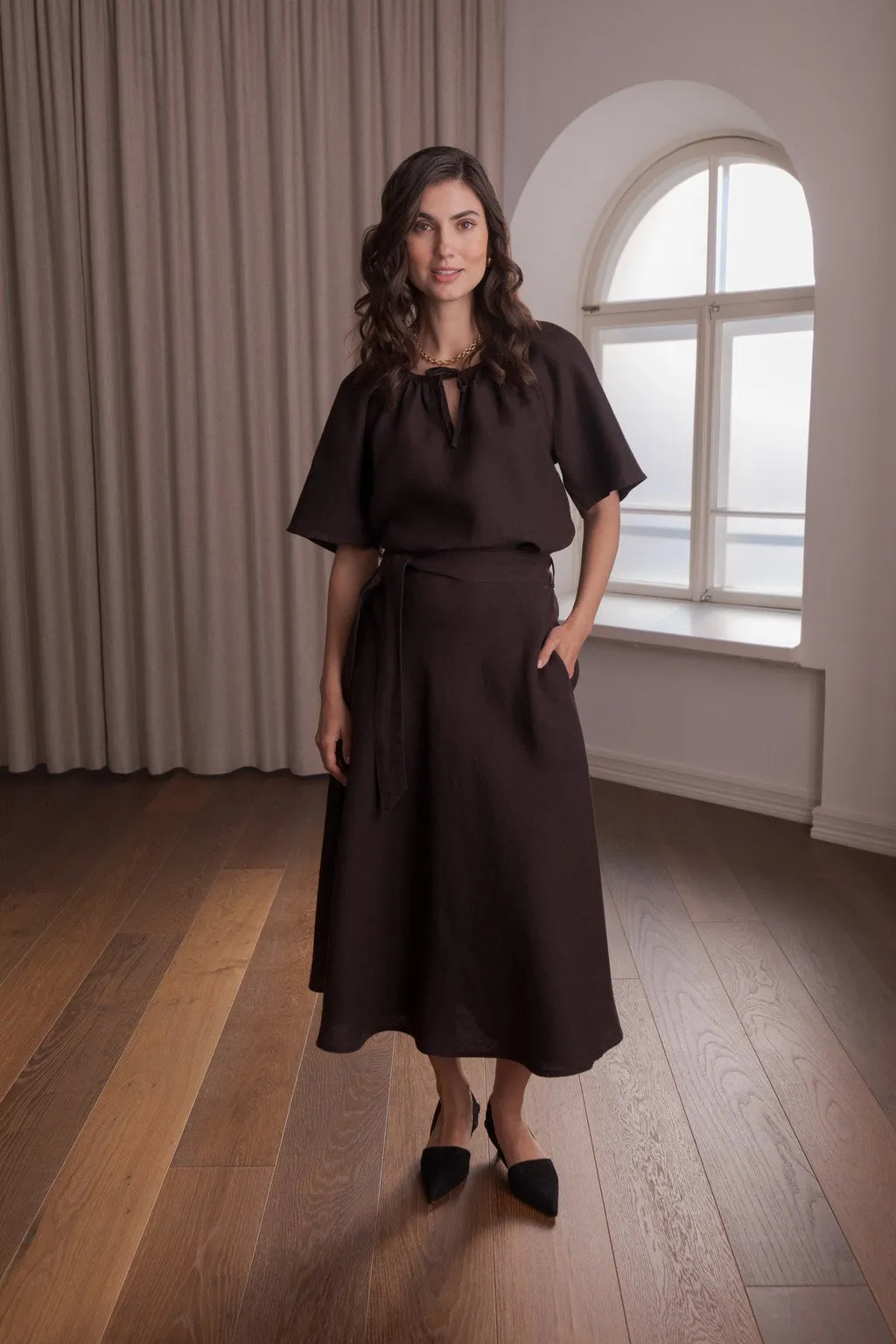 Liana Wide-hemmed Linen Skirt Dark Chocolate sold by Ivalo.com product image thumbnail 3