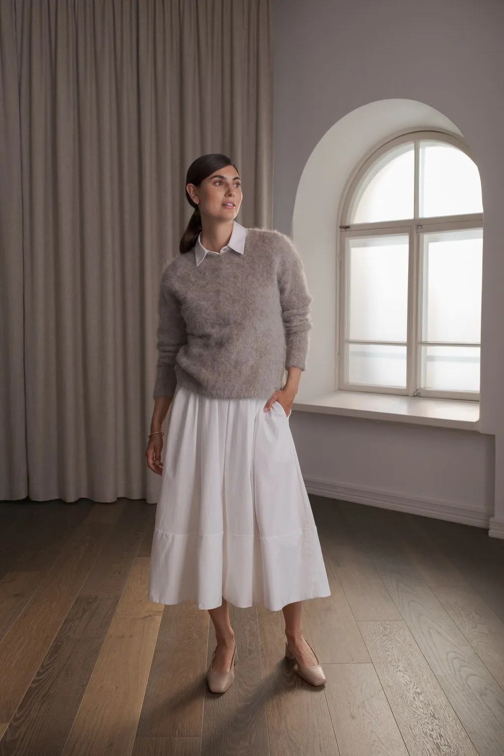 Ariella Alpaca Blend Long Sleeve Sweater Greige sold by Ivalo.com