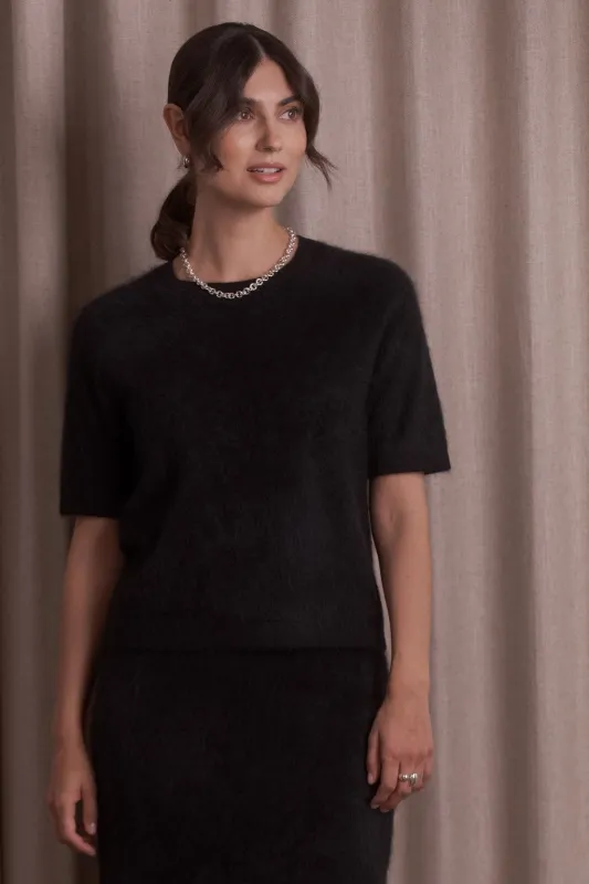 Karlie Short Sleeve Cashmere Sweater Black sold by Ivalo.com