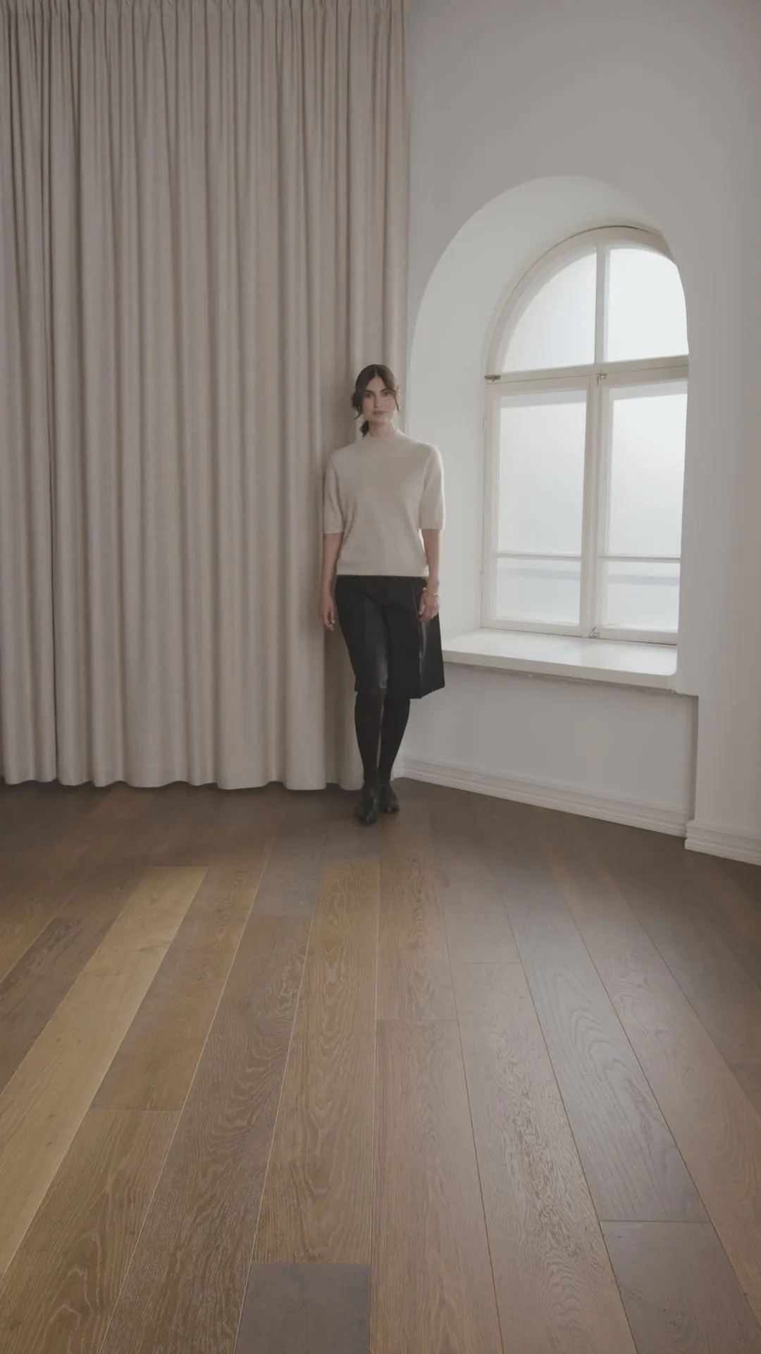 Short-sleeved Half-Turtleneck Cashmere Sweater Latte sold by Ivalo.com product image thumbnail 3