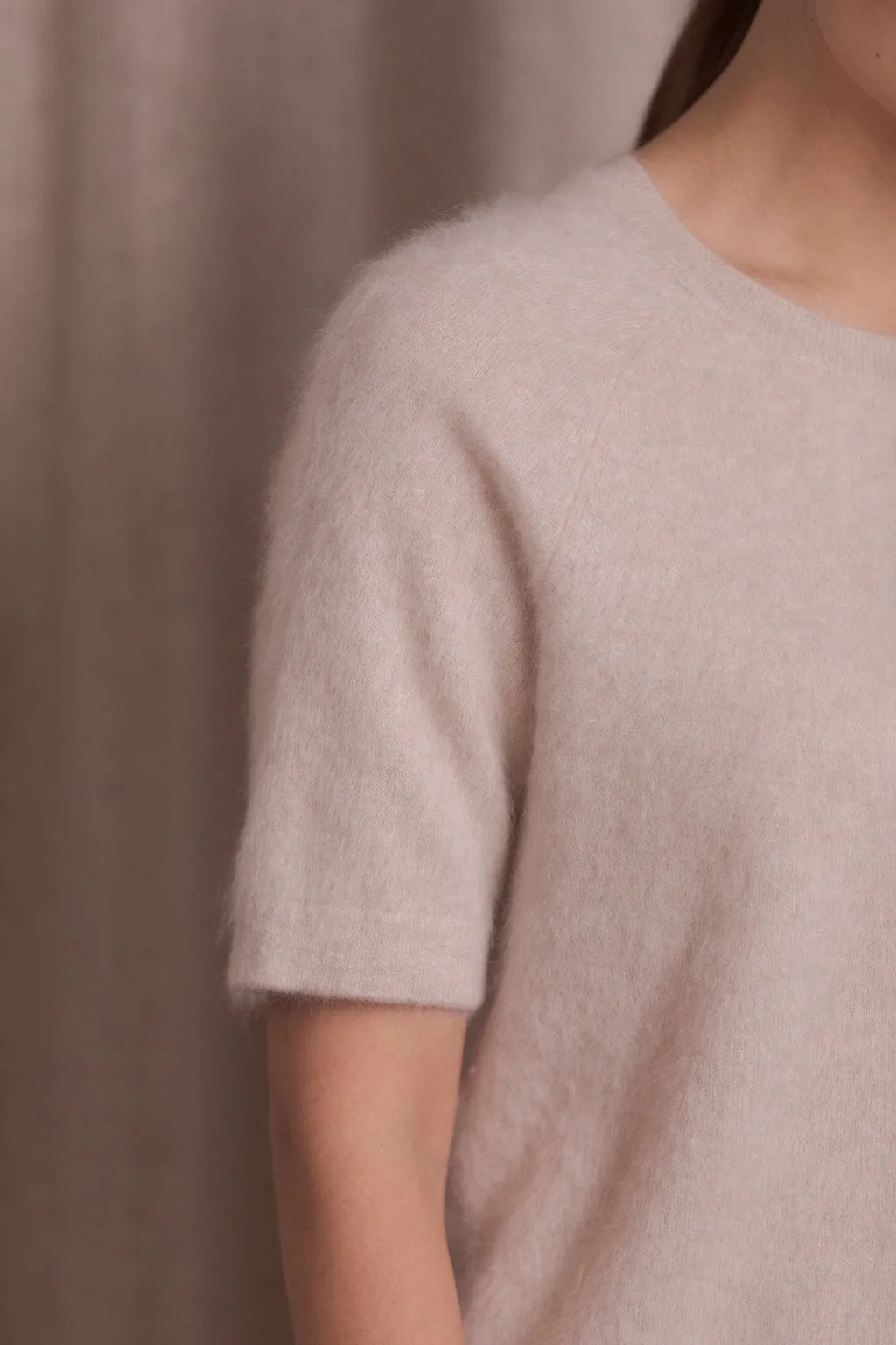 Karlie Short Sleeve Cashmere Sweater Latte sold by Ivalo.com product image thumbnail 4