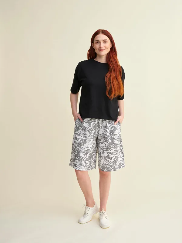 Lietukka Shorts Black And White sold by Ivalo.com