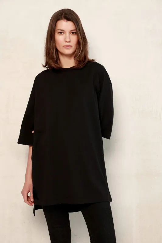 Ria Oversized T-Shirt Black sold by Ivalo.com