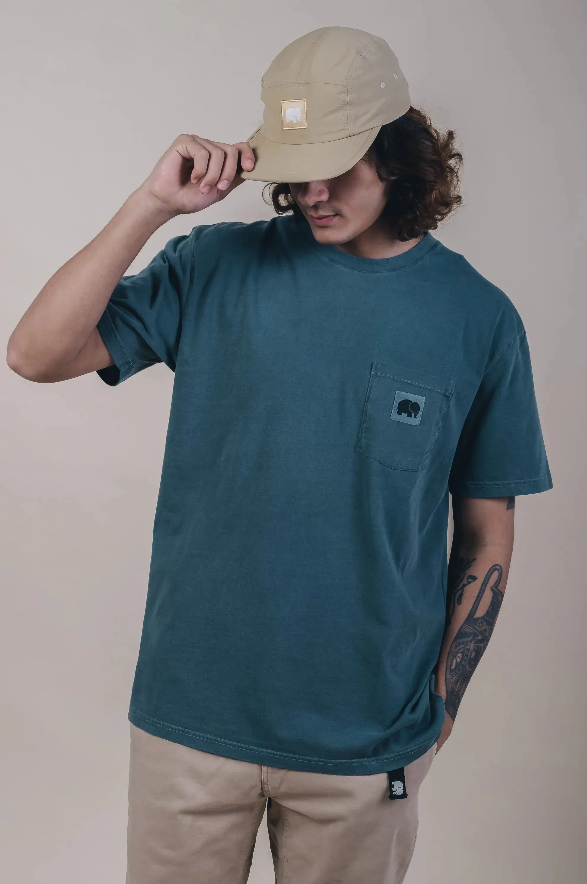 Garza Pigment Dyed T-Shirt Elm Green sold by Ivalo.com
