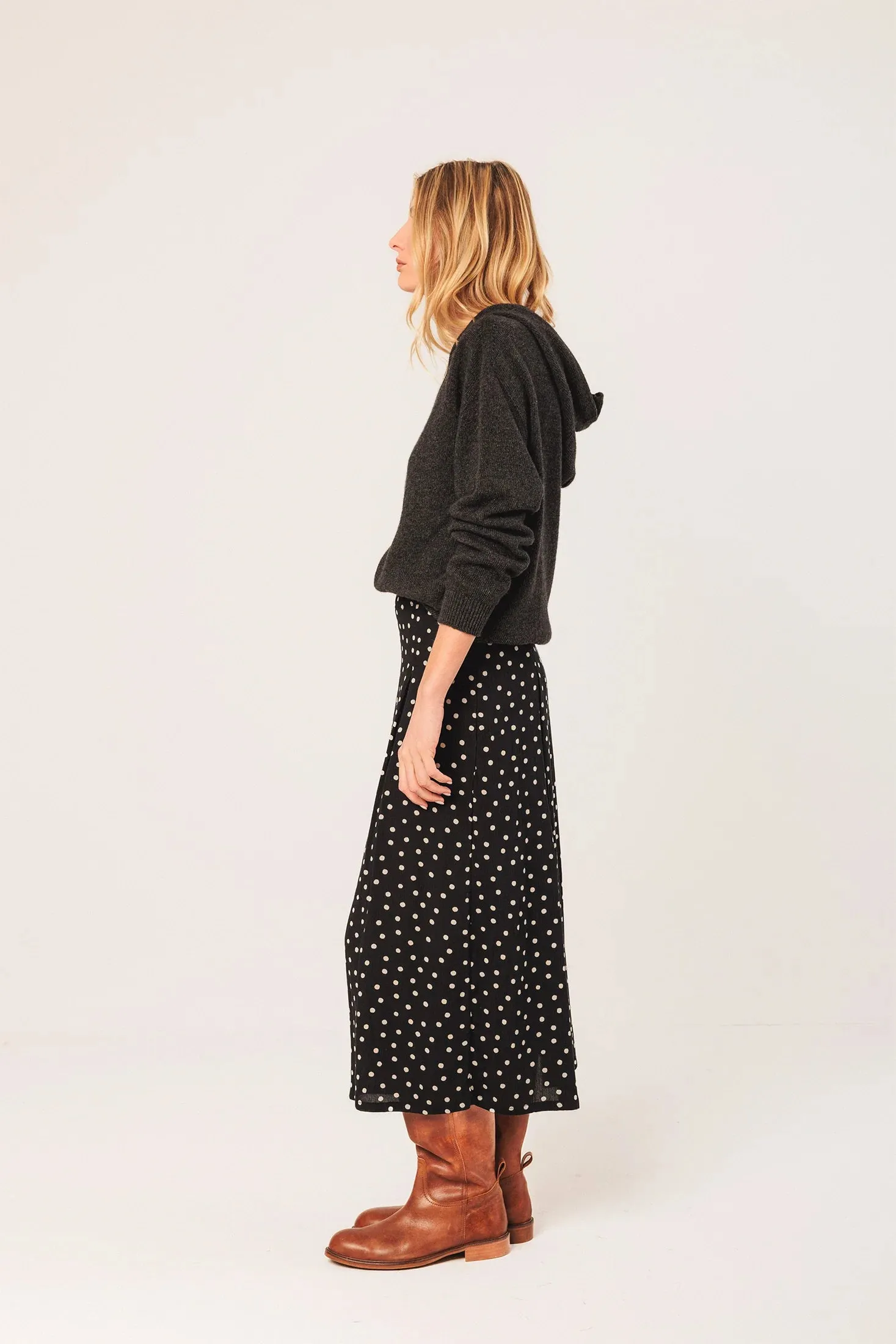 Evasé Midi Skirt Black sold by Ivalo.com product image thumbnail 5