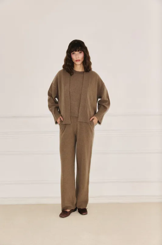 Amelié Cashmere Trousers Taupe sold by Ivalo.com