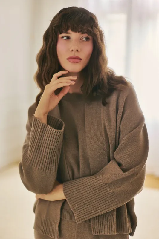 Amelie Cardigan taupe sold by Ivalo.com