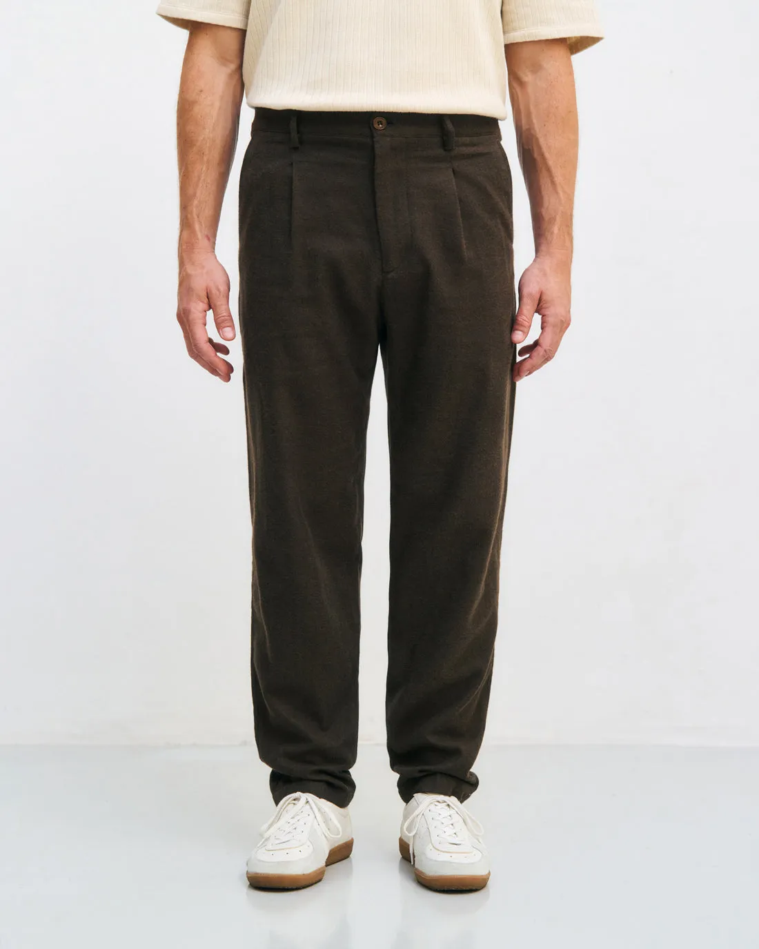 Flannel Everyday Pants Twill Brown sold by Ivalo.com