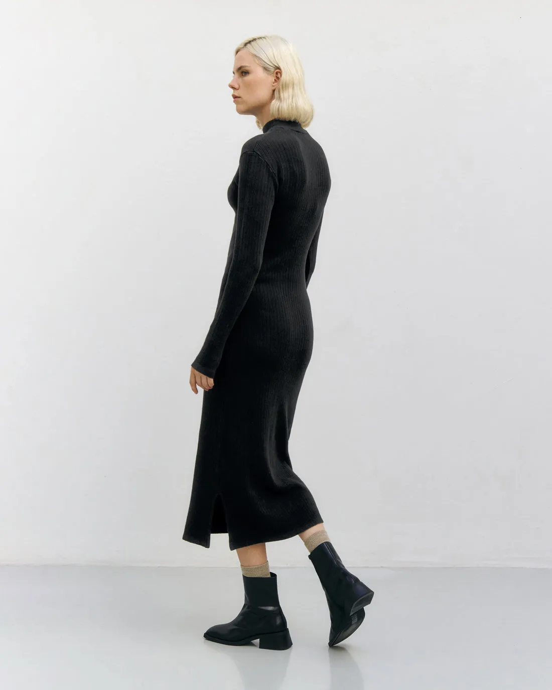 Heavy Ribbed Mockneck Dress Black sold by Ivalo.com product image thumbnail 4