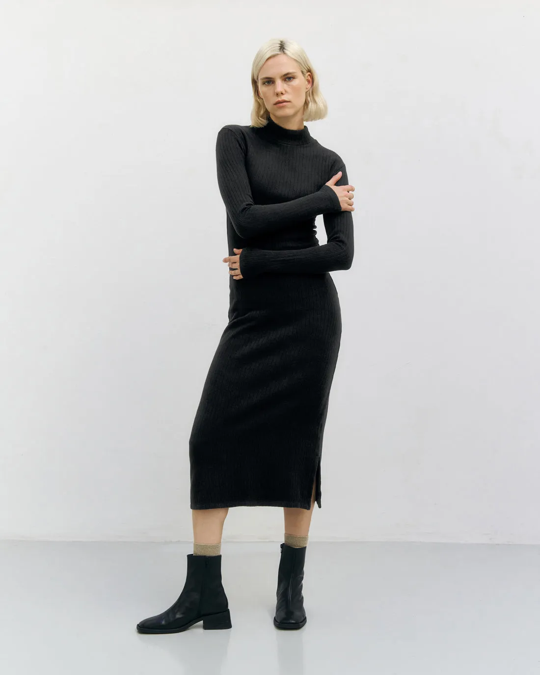 Heavy Ribbed Mockneck Dress Black sold by Ivalo.com
