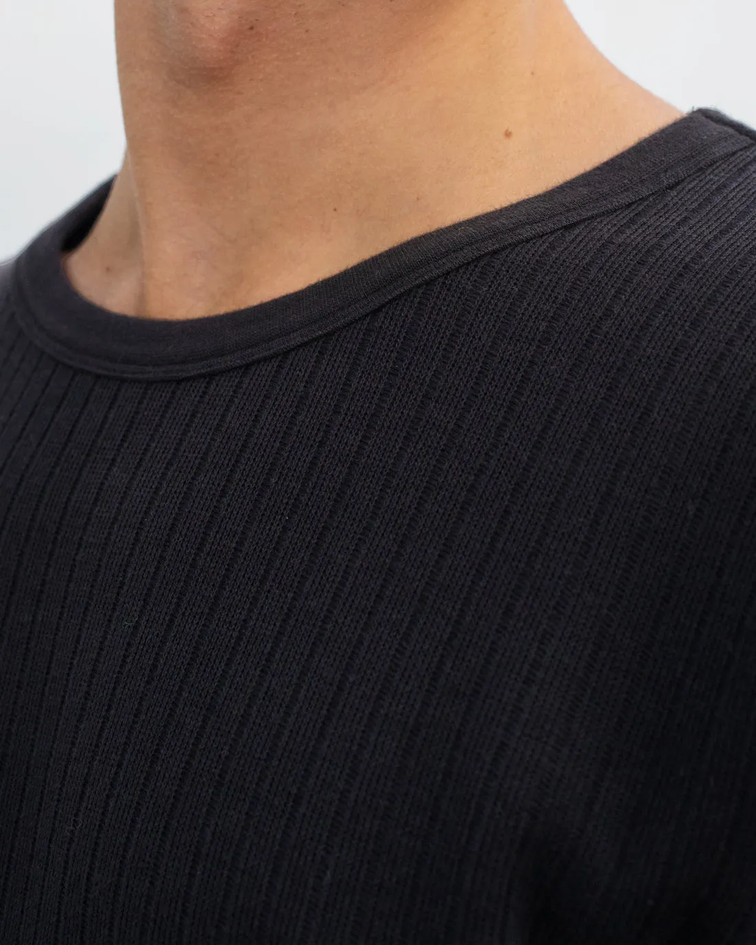 Heavy Ribbed T-Shirt True Black sold by Ivalo.com product image thumbnail 4