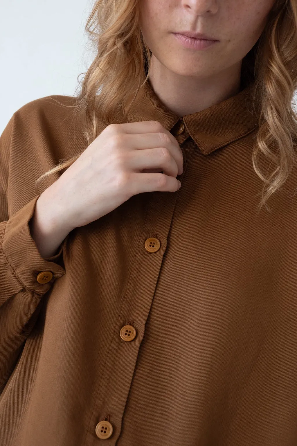Tait Oversized Shirt 100% TENCEL™ in Terracotta sold by Ivalo.com product image thumbnail 2