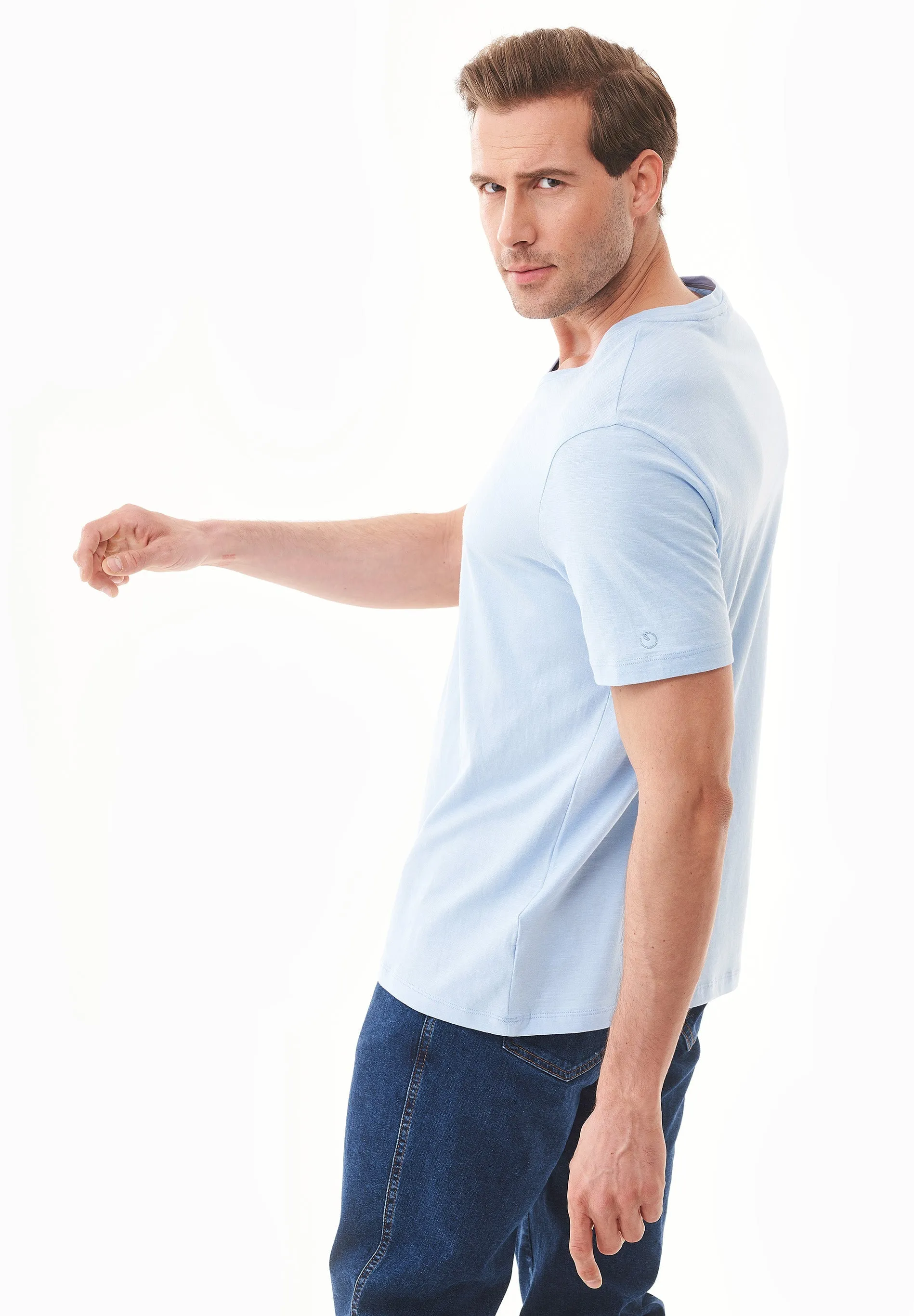 Men's Basic V-Neck T-Shirt Powder Blue sold by Ivalo.com product image thumbnail 5