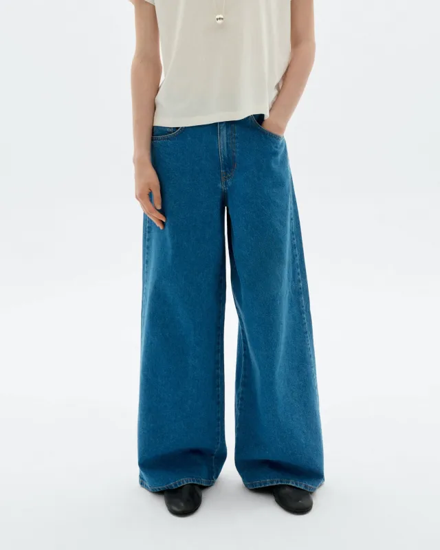 Classic Hedda Jeans wide Leg Blue sold by Ivalo.com