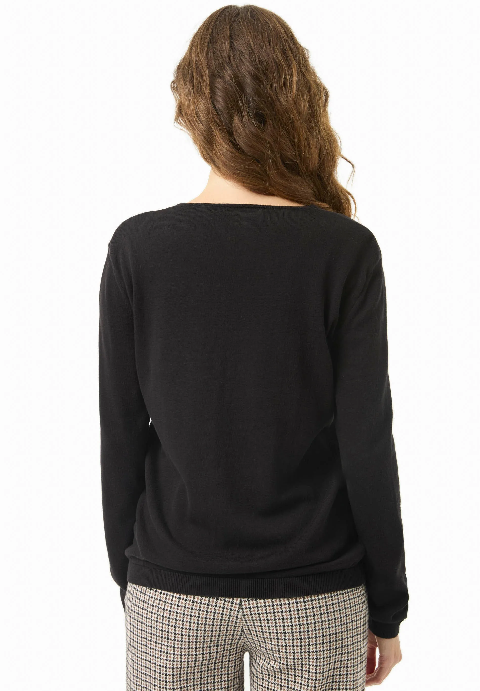 V-Neck Knitted Organic Cotton Sweater Black sold by Ivalo.com product image thumbnail 3