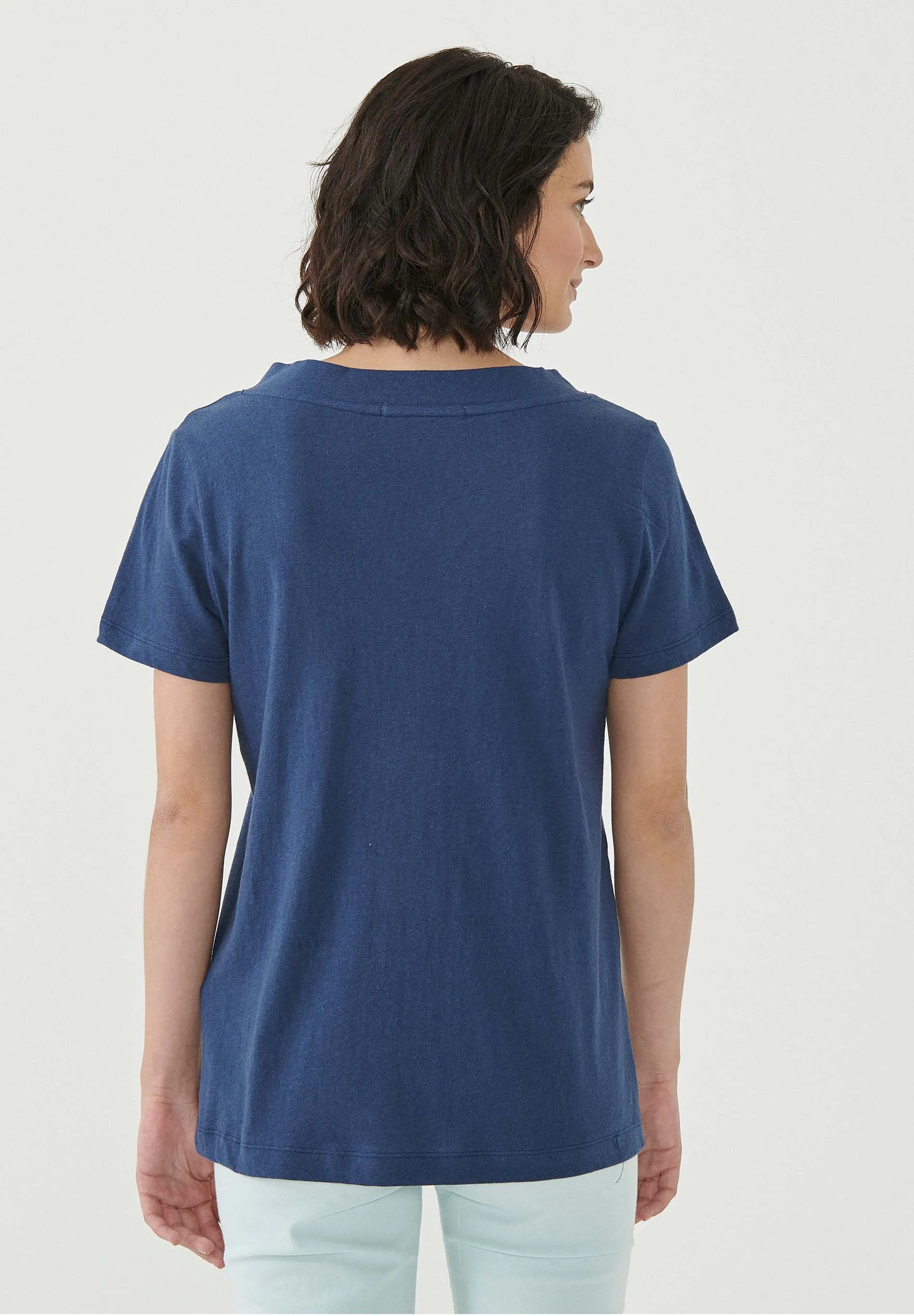 Women's Linen Blend V-Neck T-Shirt Navy sold by Ivalo.com product image thumbnail 2