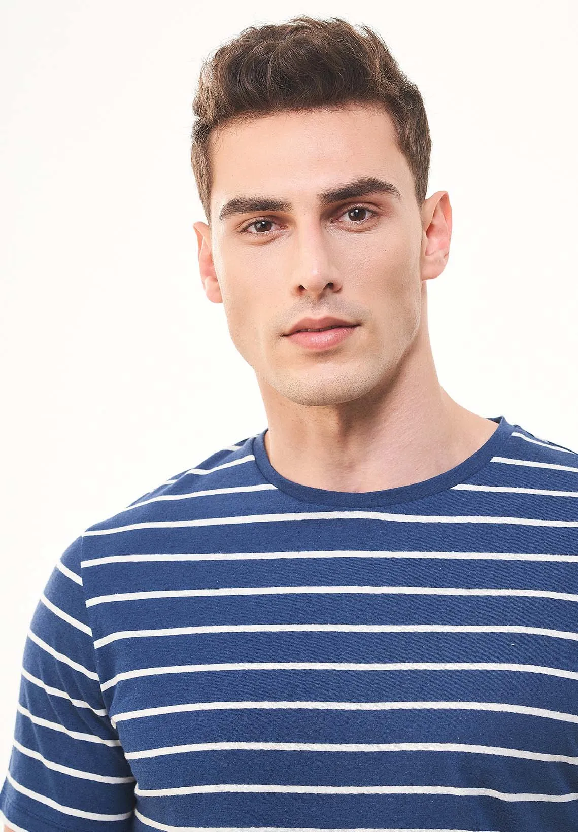 Men's Striped Linen Blend T-Shirt Navy / Off White sold by Ivalo.com product image thumbnail 5