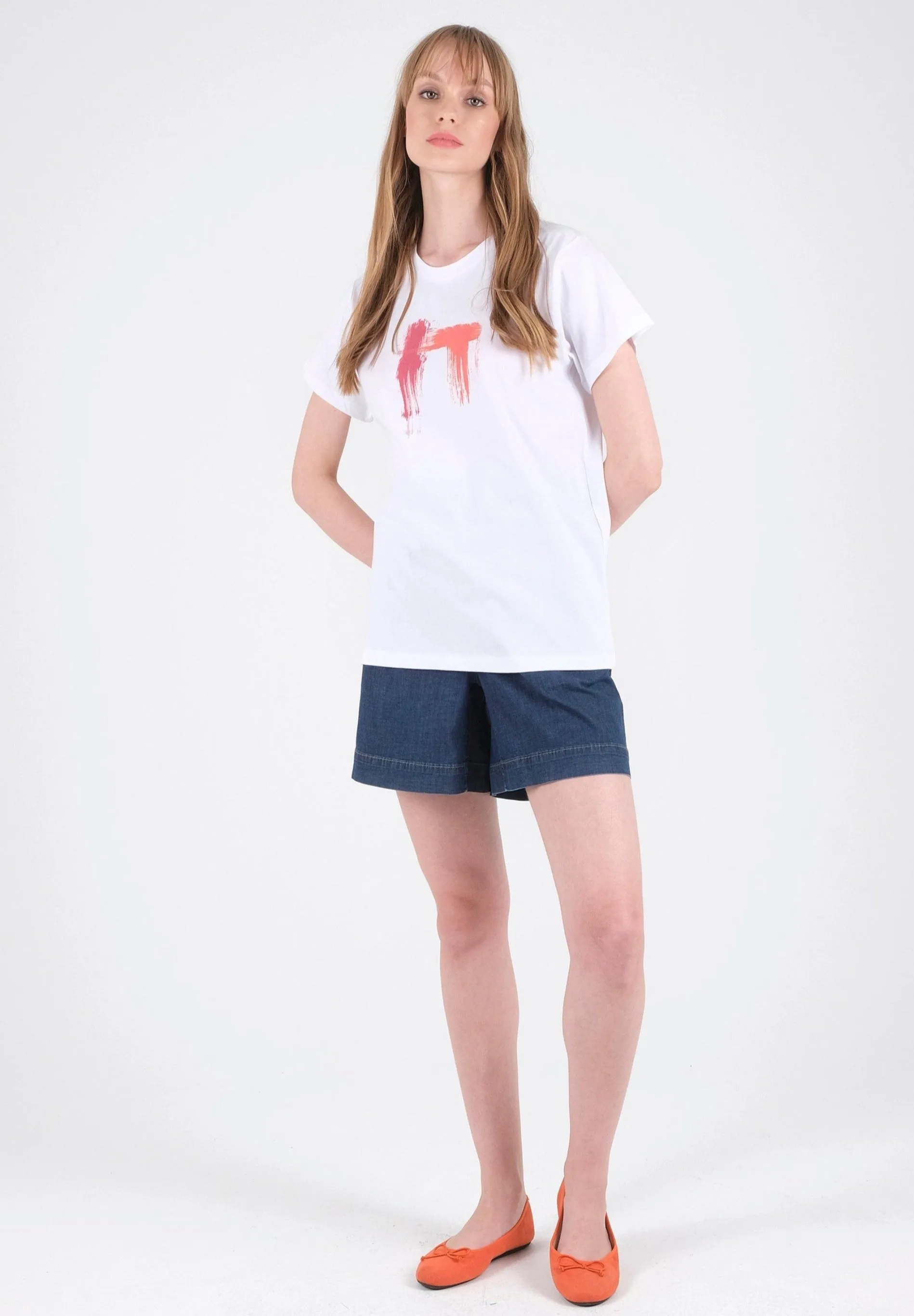 Abstract Print Organic Cotton T-Shirt White sold by Ivalo.com product image thumbnail 3