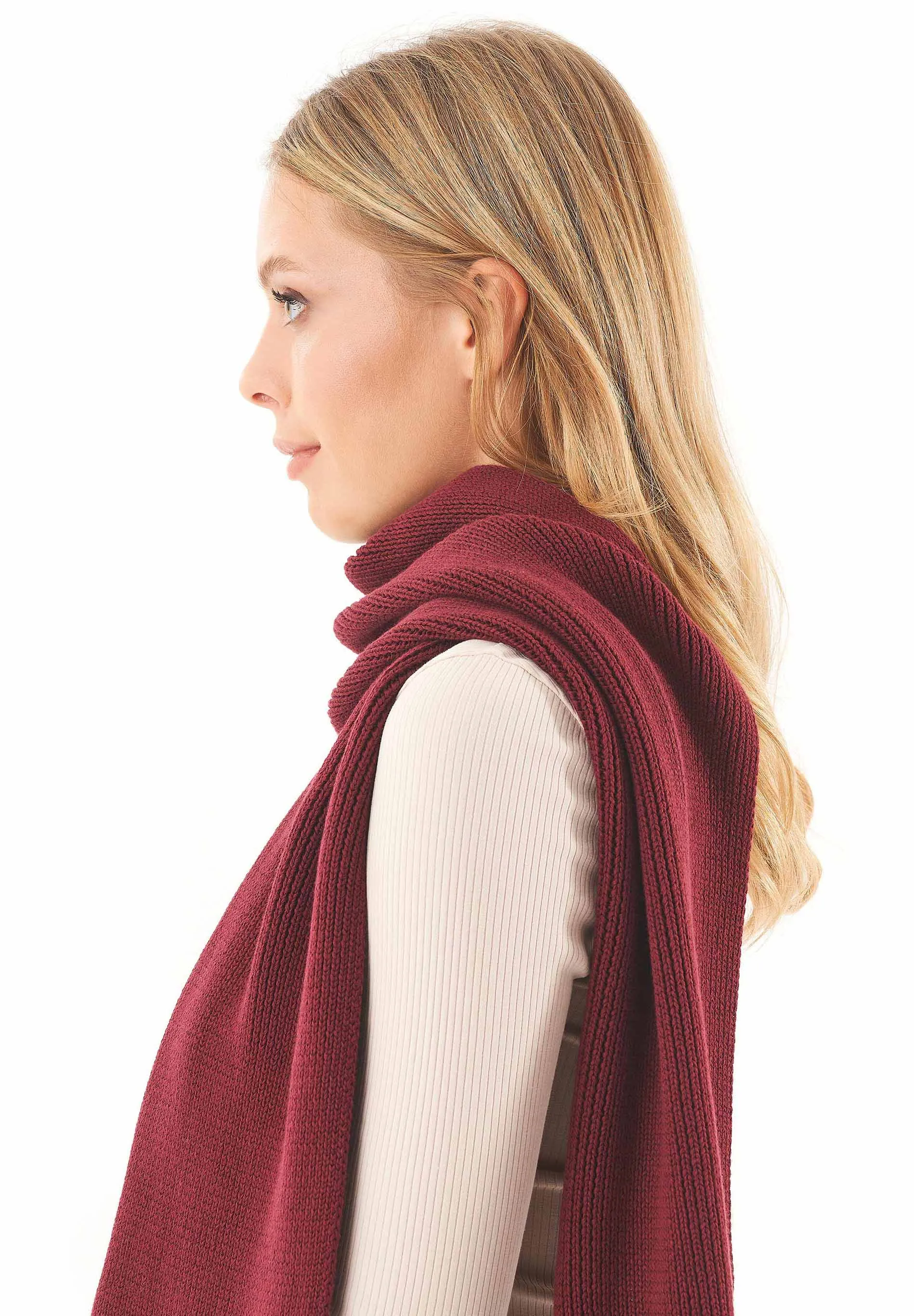 Knitted Organic Cotton Scarf Bordeaux sold by Ivalo.com product image thumbnail 5