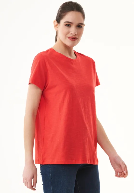 Women's Basic Round Neck T-Shirt Dusty Red sold by Ivalo.com