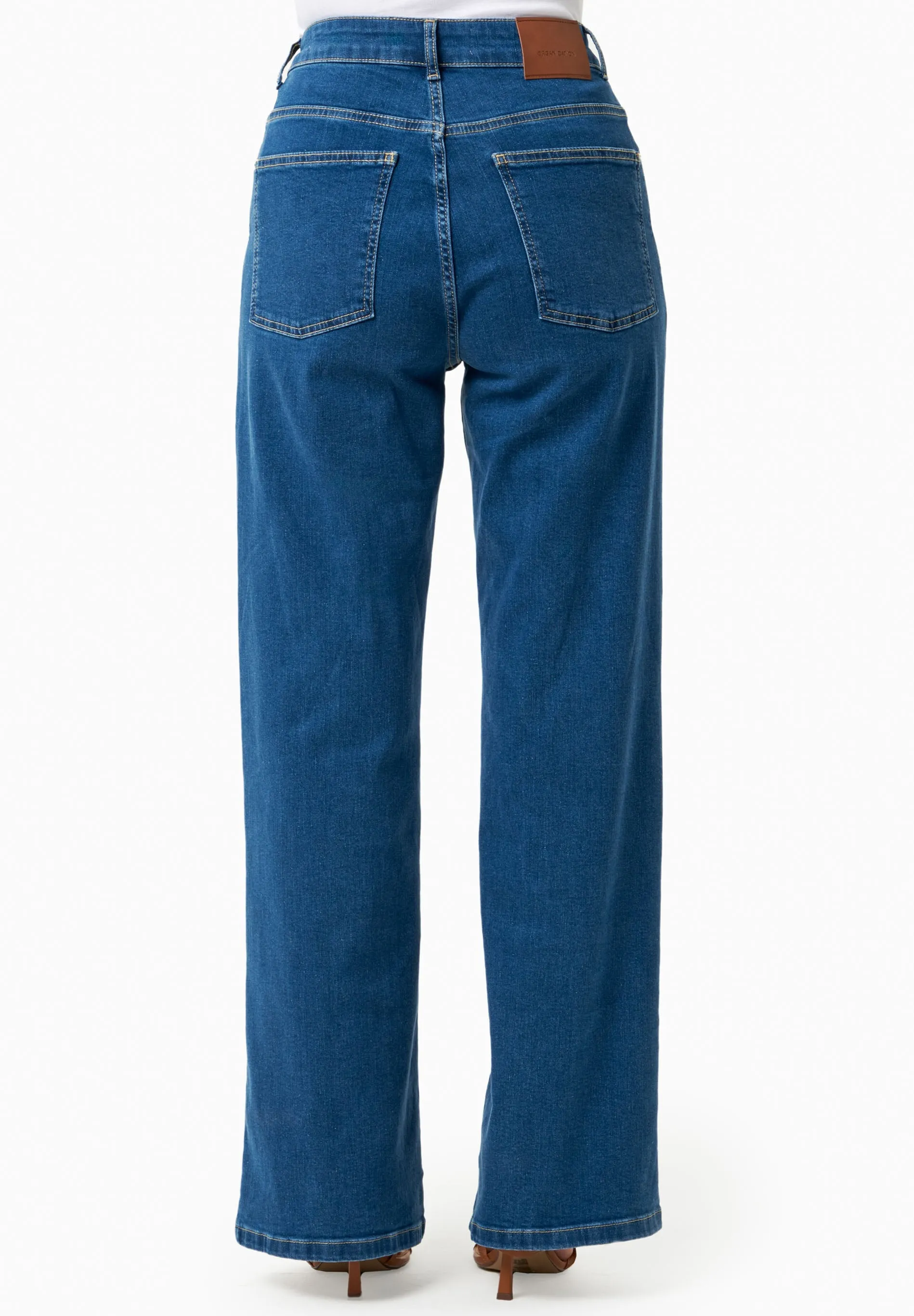 Women's Straight-Cut Jeans Medium Blue sold by Ivalo.com product image thumbnail 2