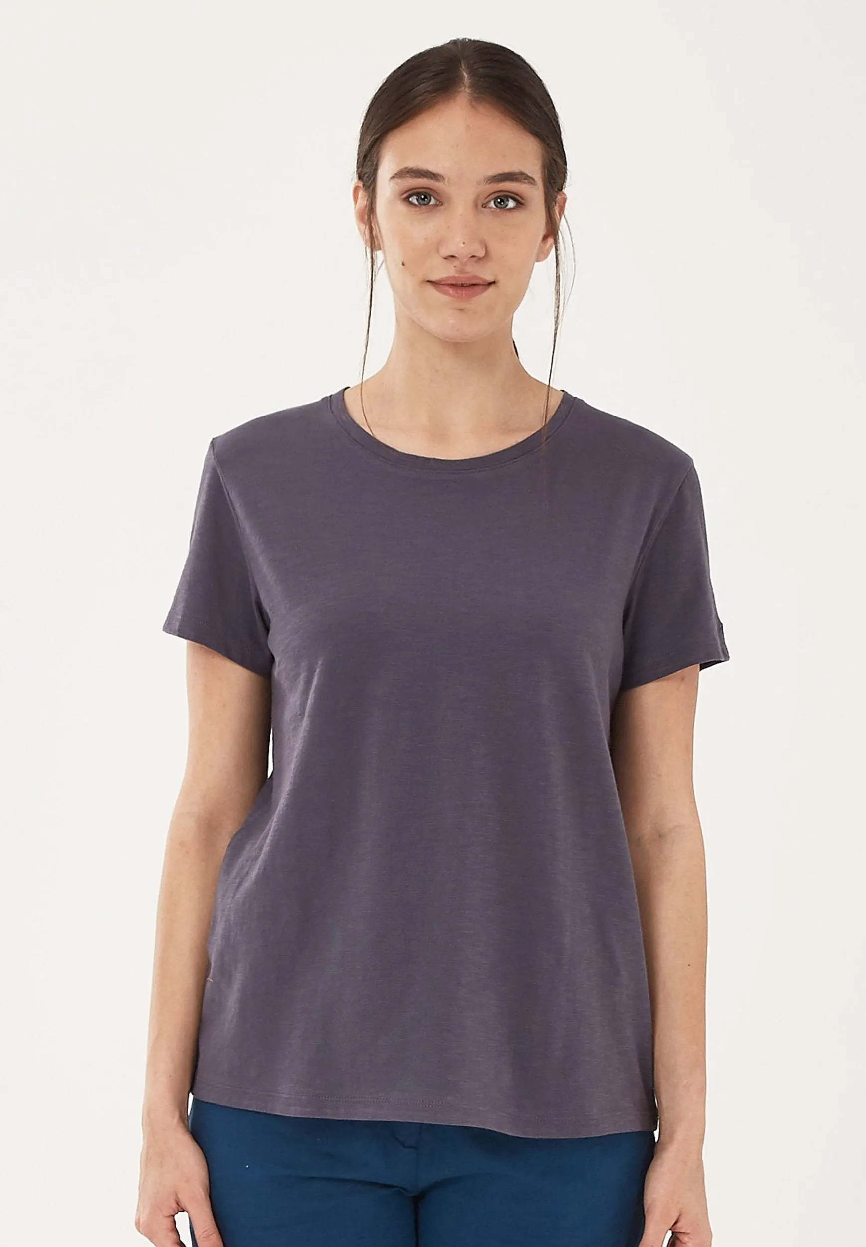 Women's Basic Round Neck T-Shirt Asphalt sold by Ivalo.com product image thumbnail 4