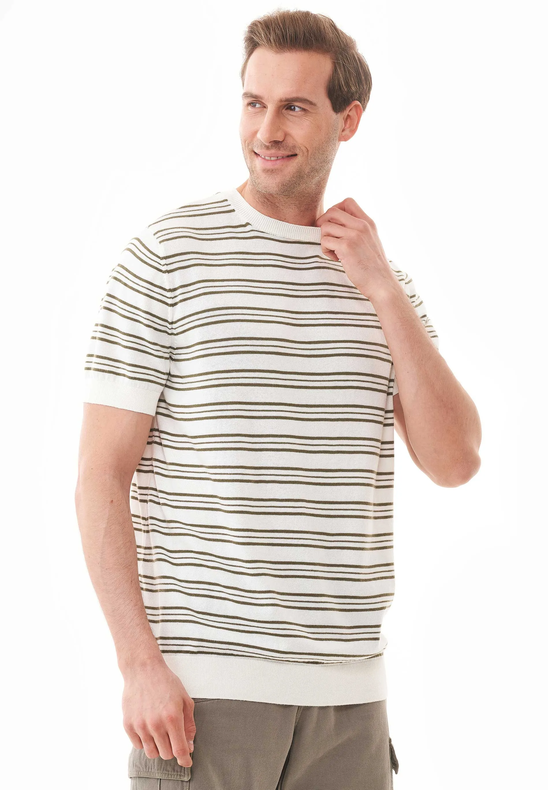 Men's Fine-Knit Organic Cotton T-Shirt Striped Off-White/Khaki sold by Ivalo.com