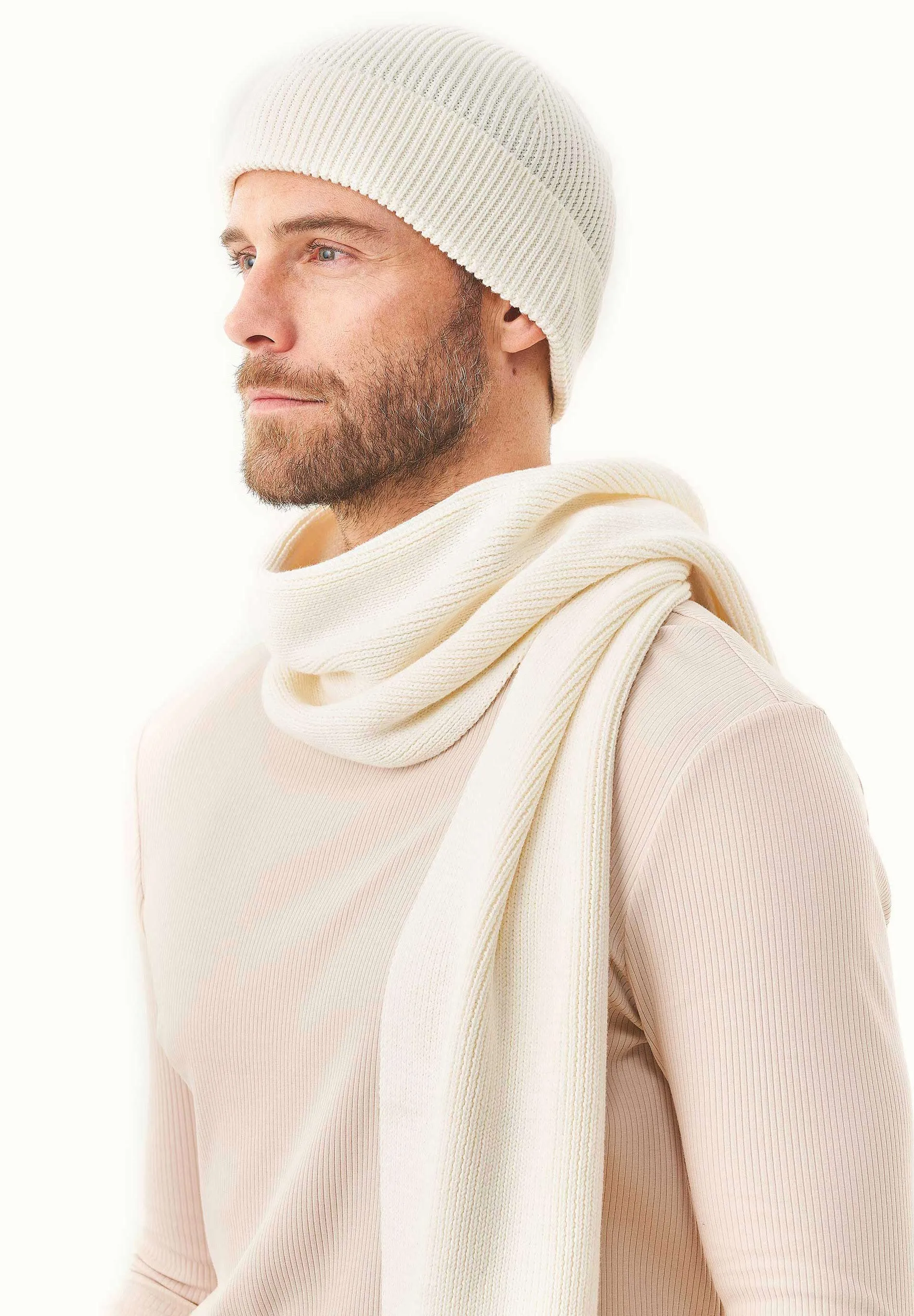 Knitted Organic Cotton Scarf Off White sold by Ivalo.com product image thumbnail 2
