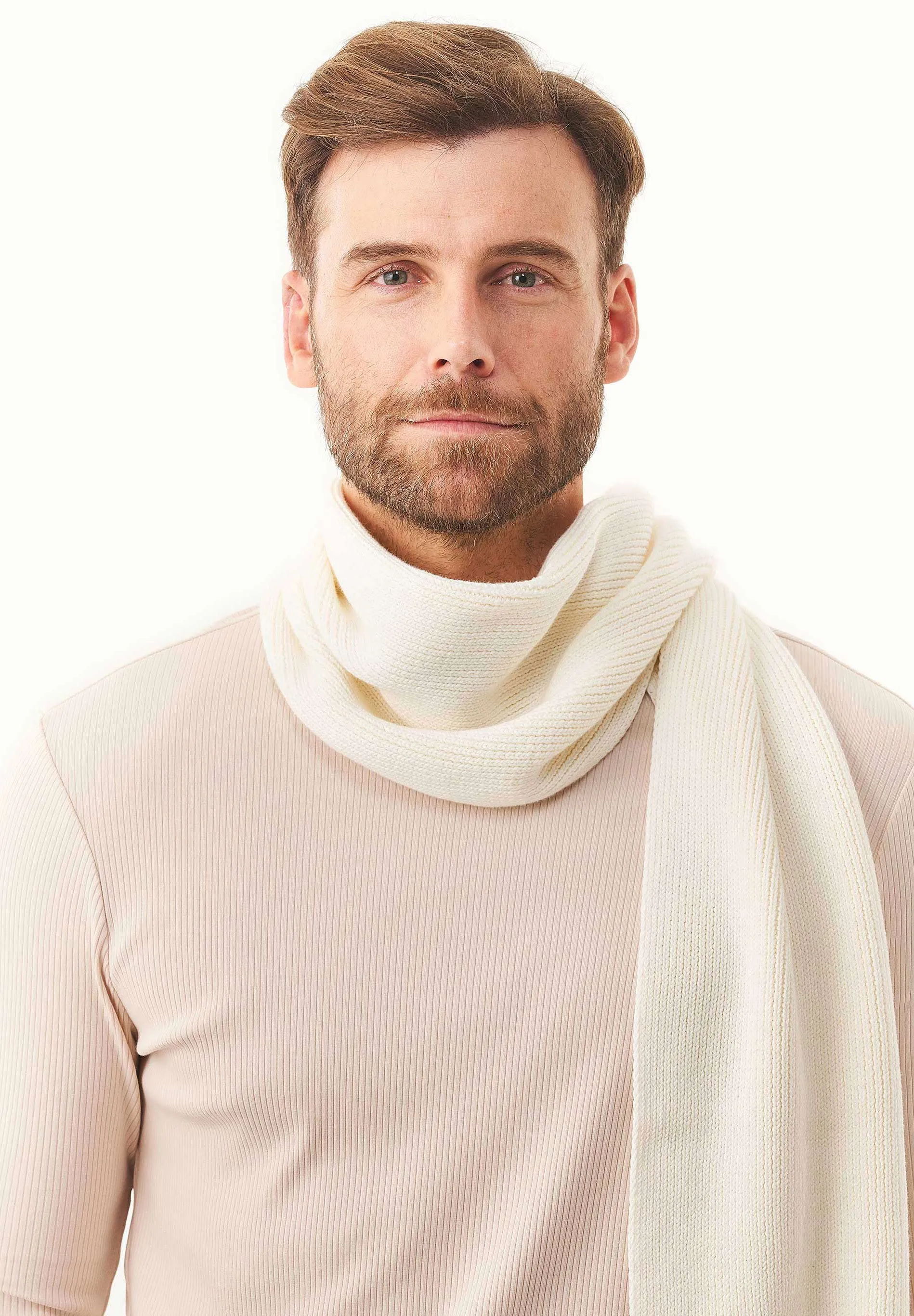 Knitted Organic Cotton Scarf Off White sold by Ivalo.com product image thumbnail 3