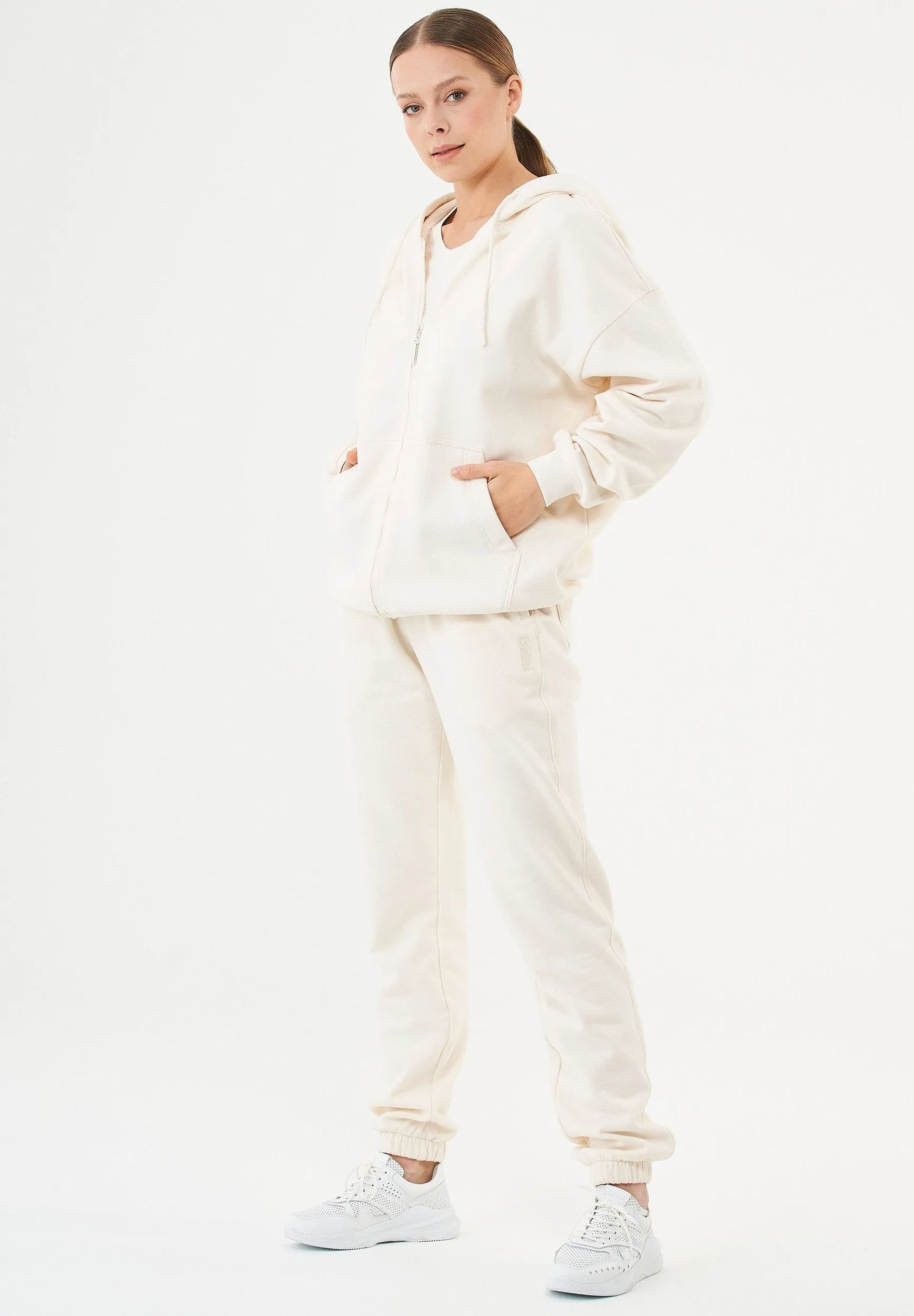 Jale Soft Touch Organic Cotton Sweat Jacket Off White sold by Ivalo.com product image thumbnail 3