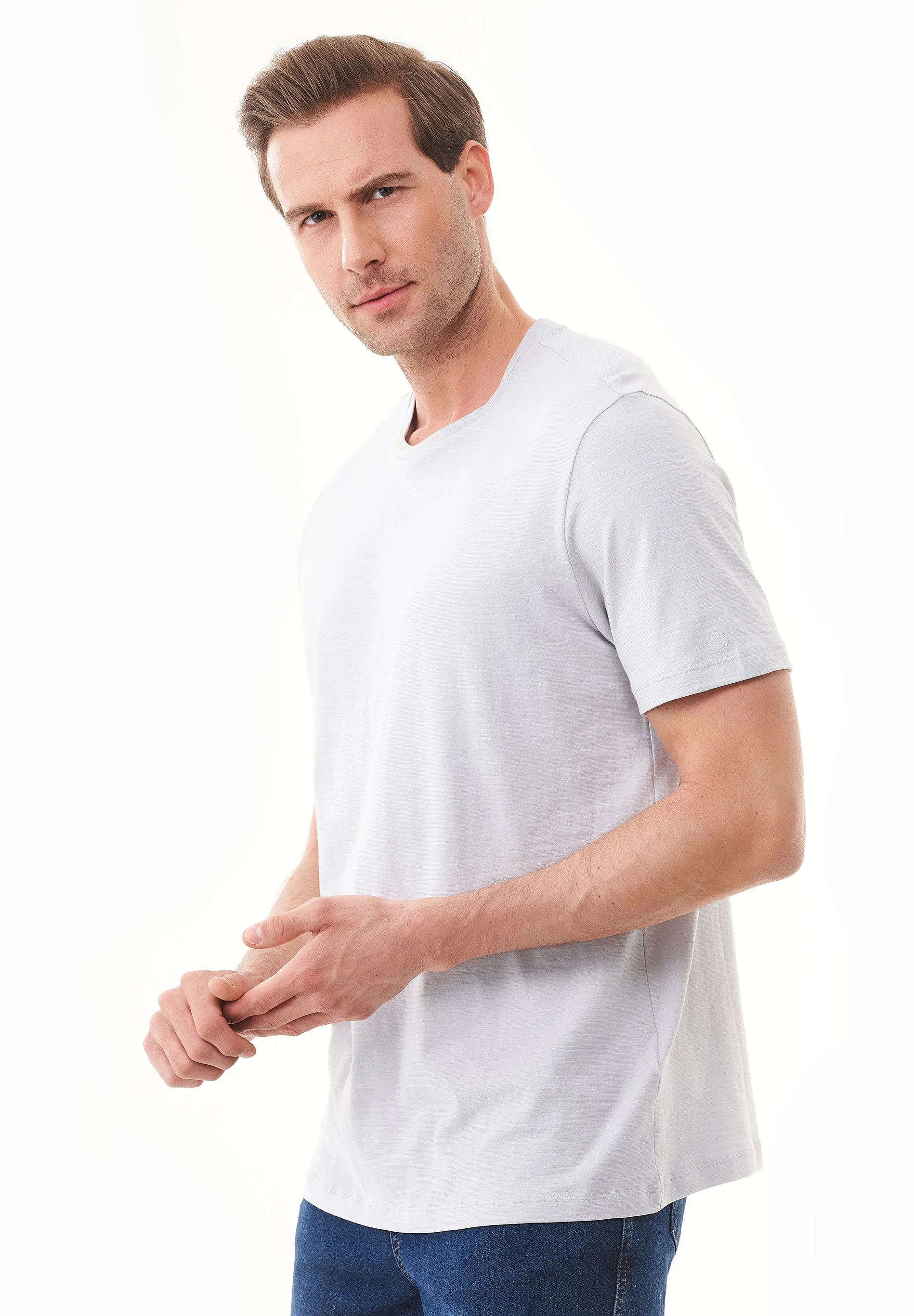 Men's Basic Round Neck T-Shirt Light Grey sold by Ivalo.com product image thumbnail 4