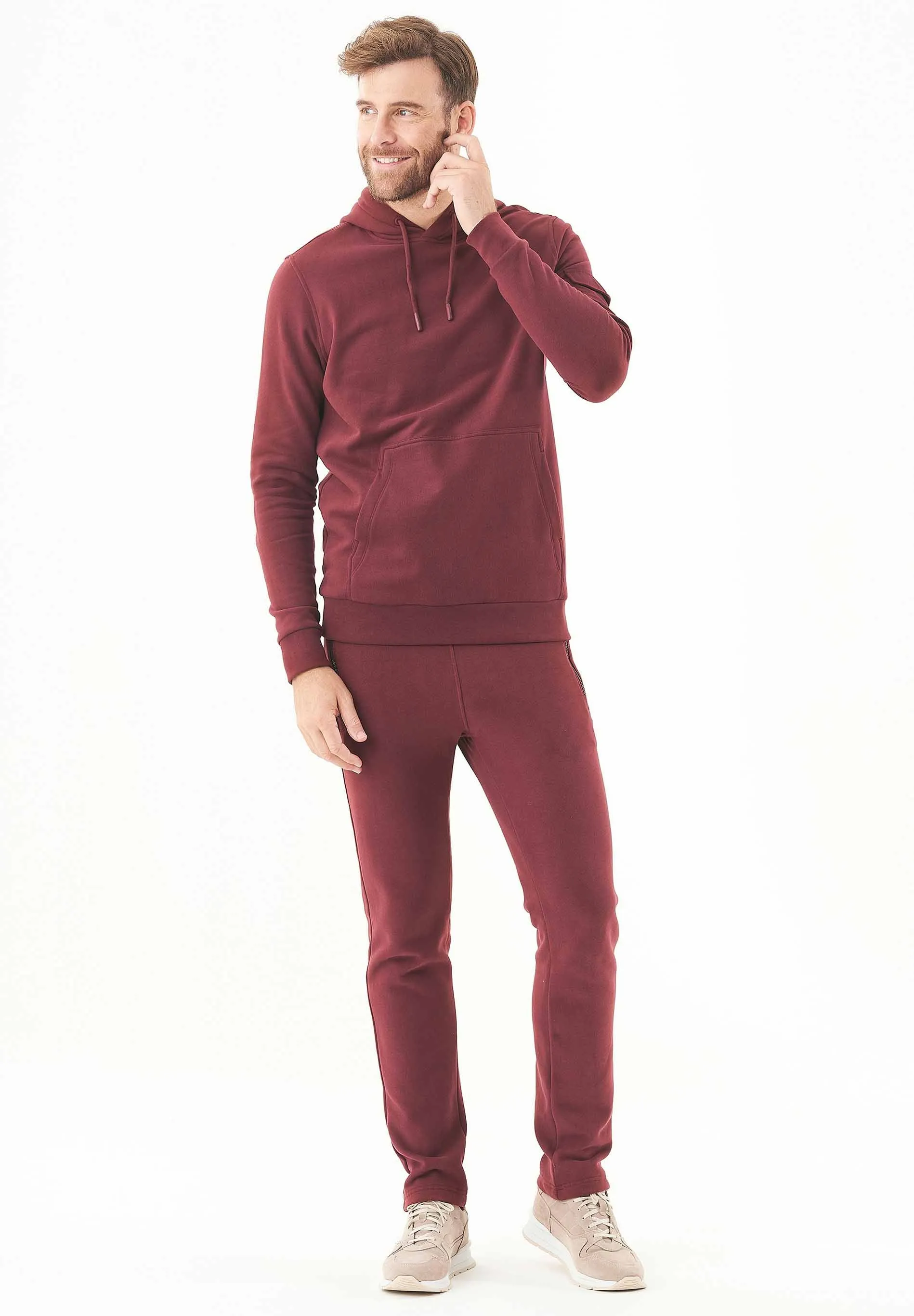 Men's Soft Touch Hoodie With Sleeve Pocket Bordeaux sold by Ivalo.com product image thumbnail 3