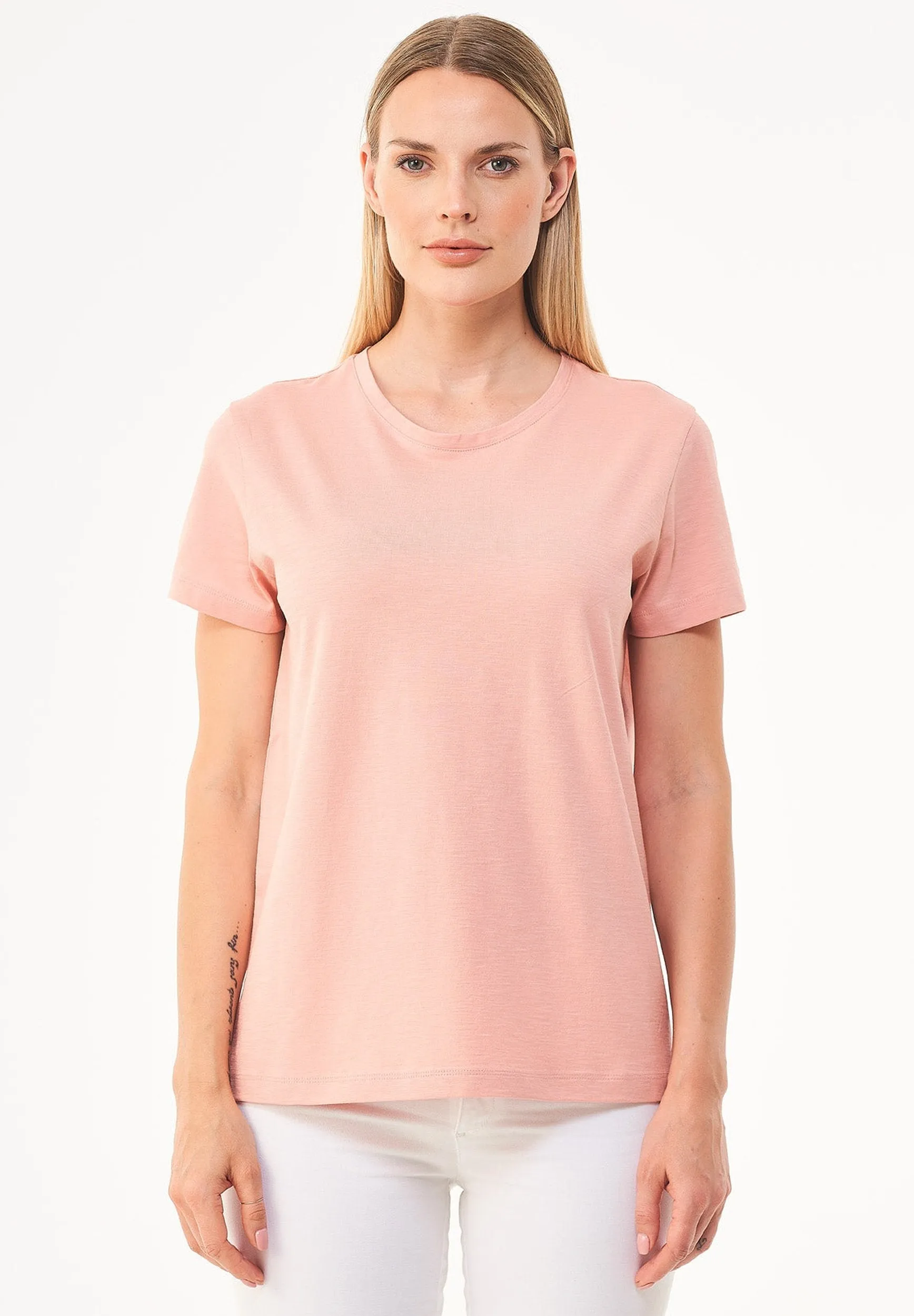 Women's Basic Round Neck T-Shirt Salmon Pink sold by Ivalo.com