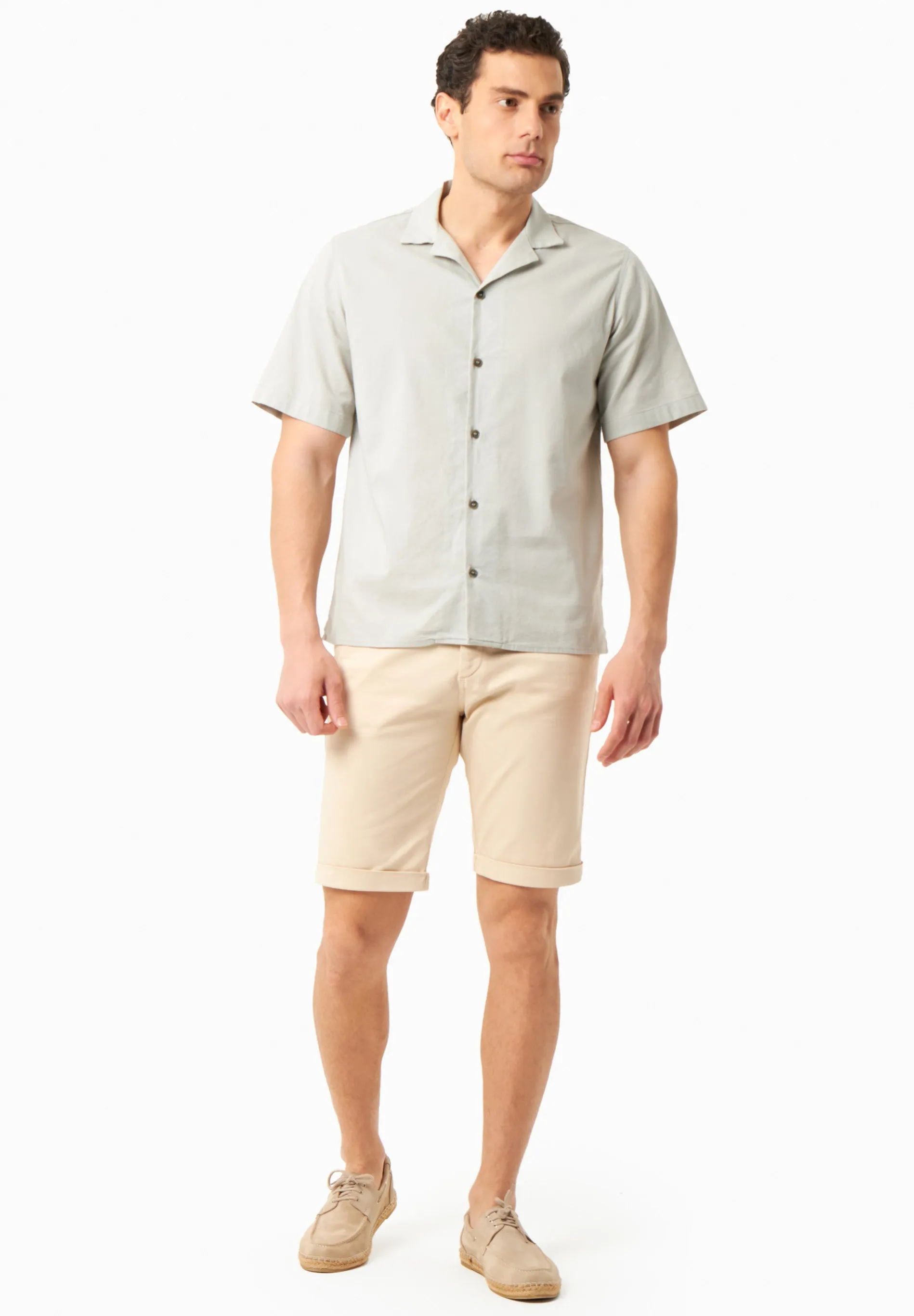 Men's Regular-Fit Organic Cotton Shorts Beige sold by Ivalo.com product image thumbnail 2