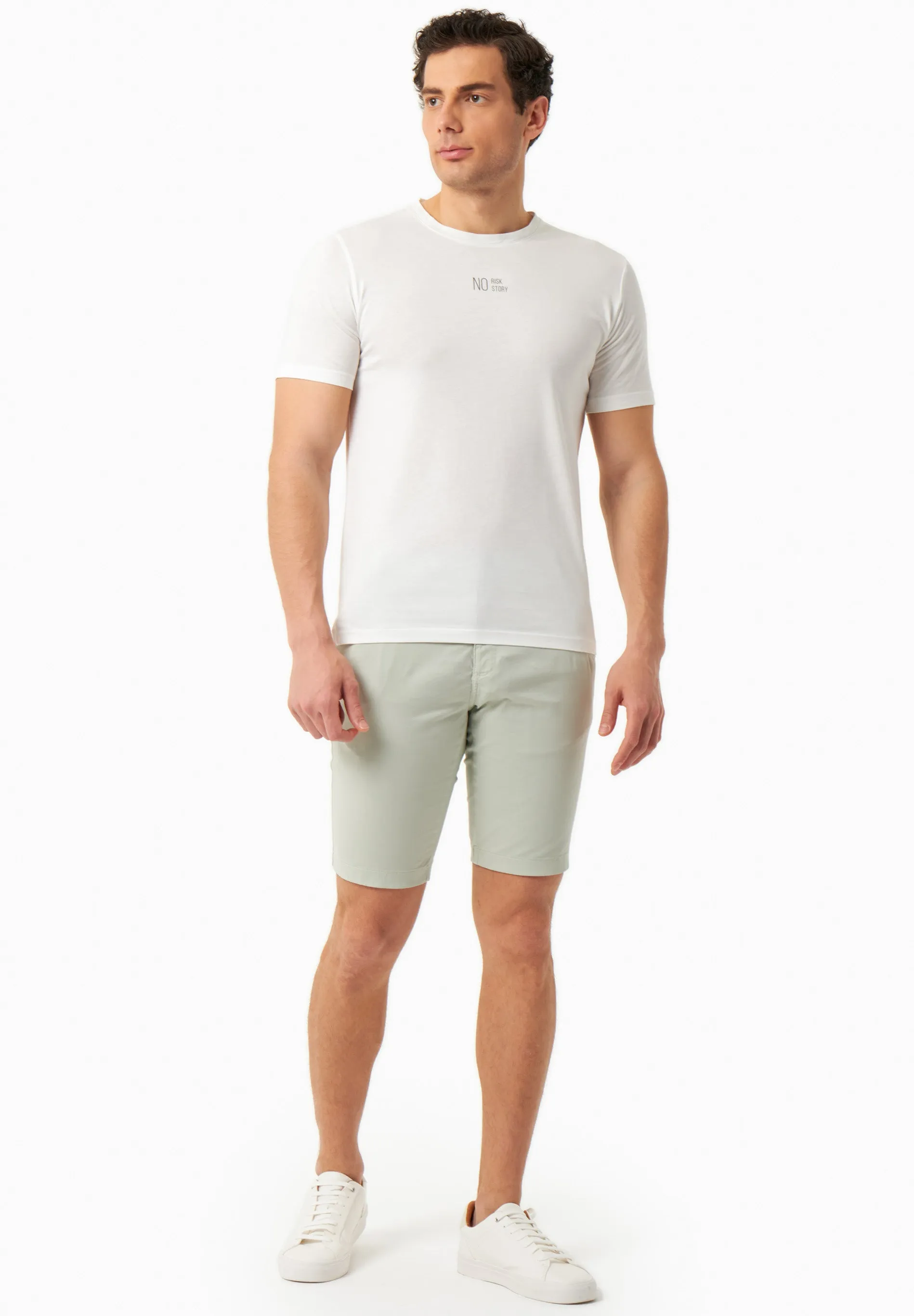 Men's Slim-Fit Organic Cotton Chino Shorts Green Moss sold by Ivalo.com product image thumbnail 2