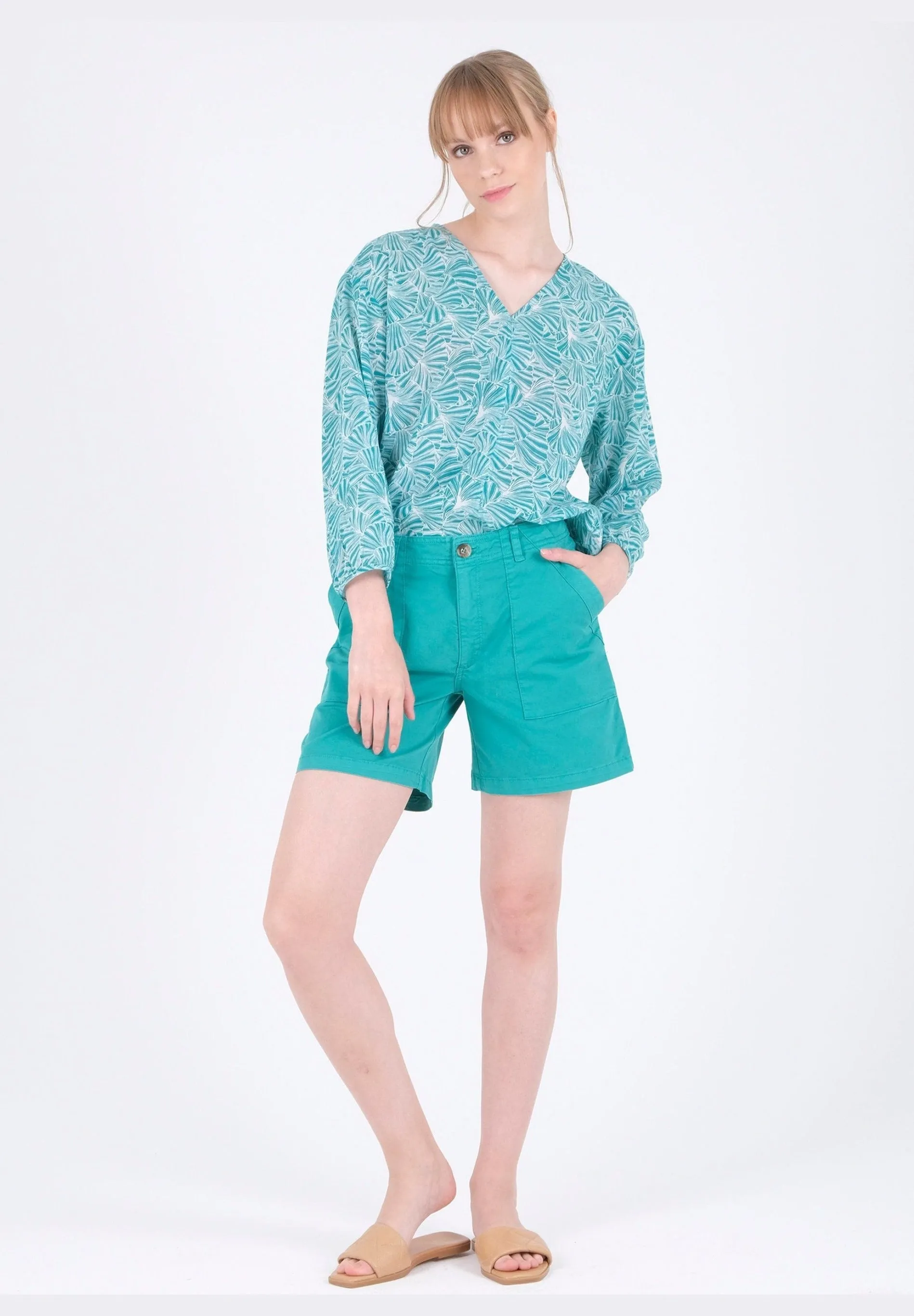 Patterned Organic Cotton Voile Blouse Emerald Flower sold by Ivalo.com product image thumbnail 3