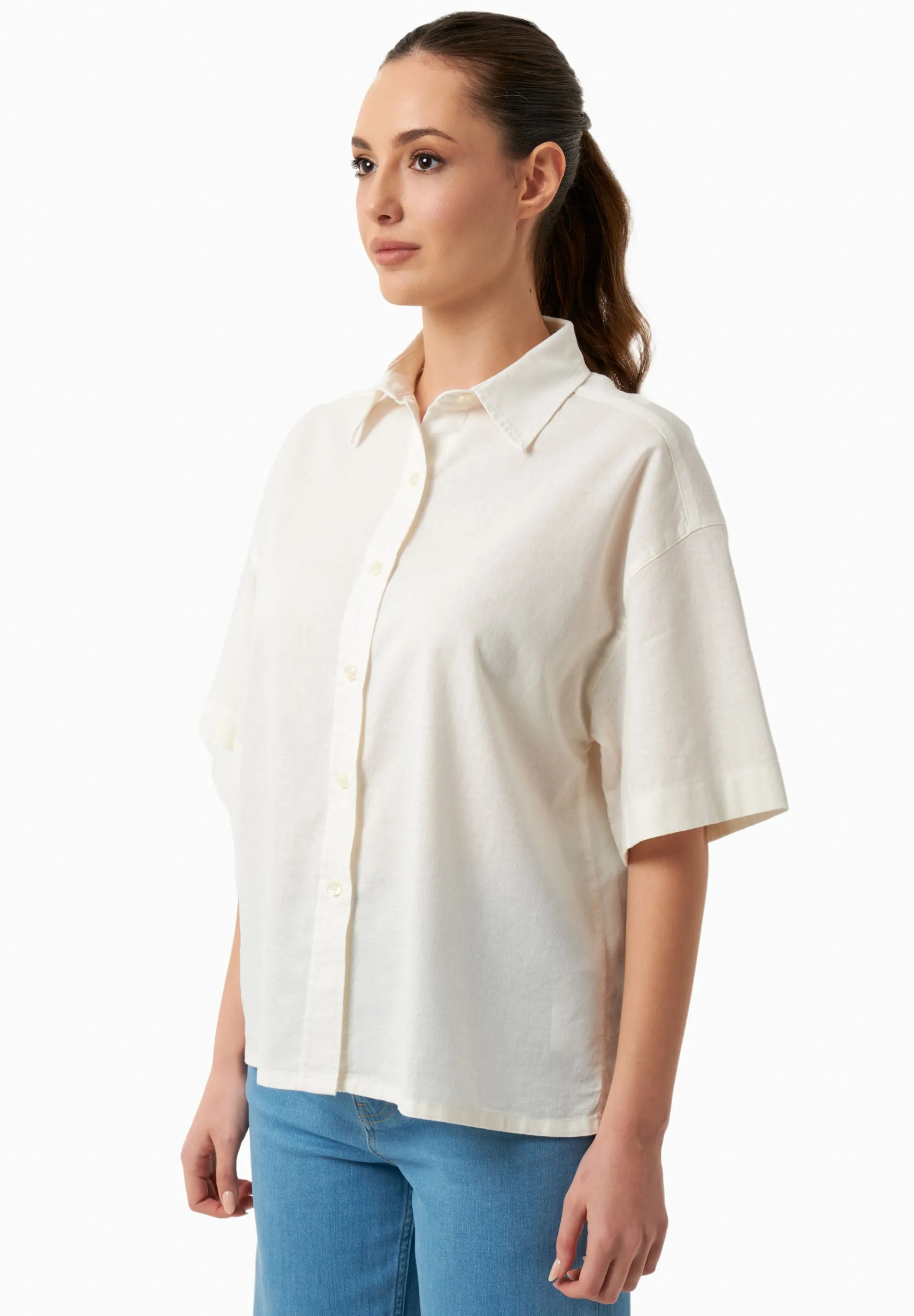 Short Sleeved Linen Blend Button-Up Off-White sold by Ivalo.com product image thumbnail 3