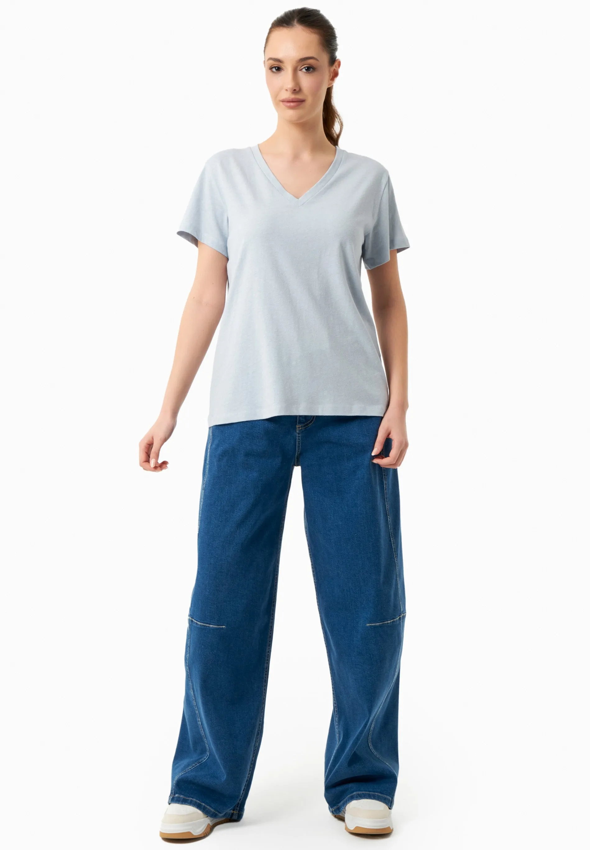 Linen Blend V-Neck T-Shirt Niagara Blue sold by Ivalo.com product image thumbnail 2