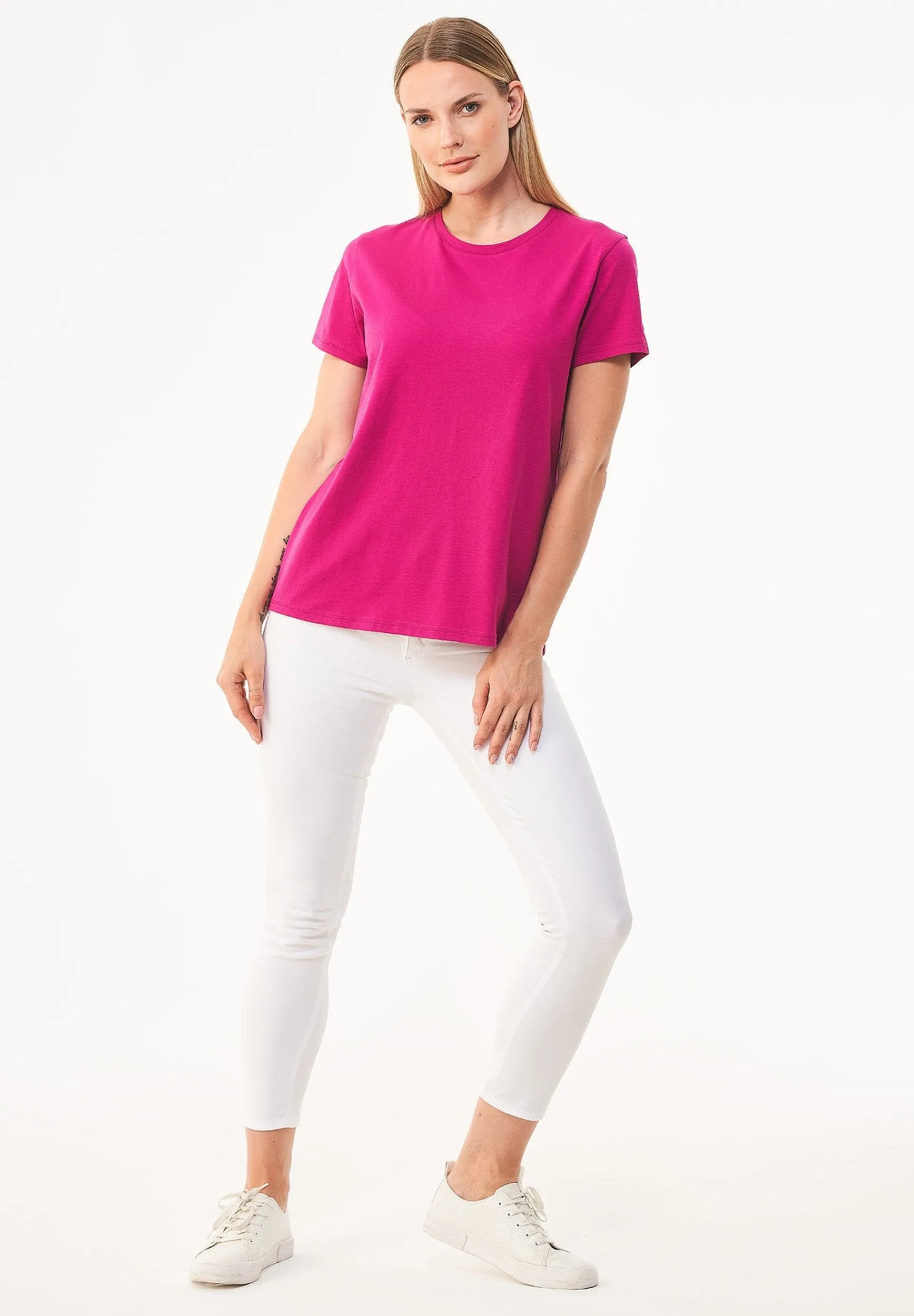 Women's Basic Round Neck T-Shirt Raspberry Pink sold by Ivalo.com product image thumbnail 4