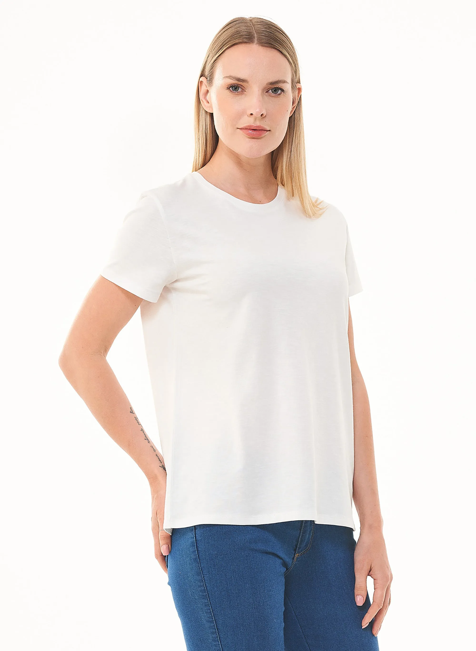 Women's Basic Round Neck T-Shirt Off White sold by Ivalo.com