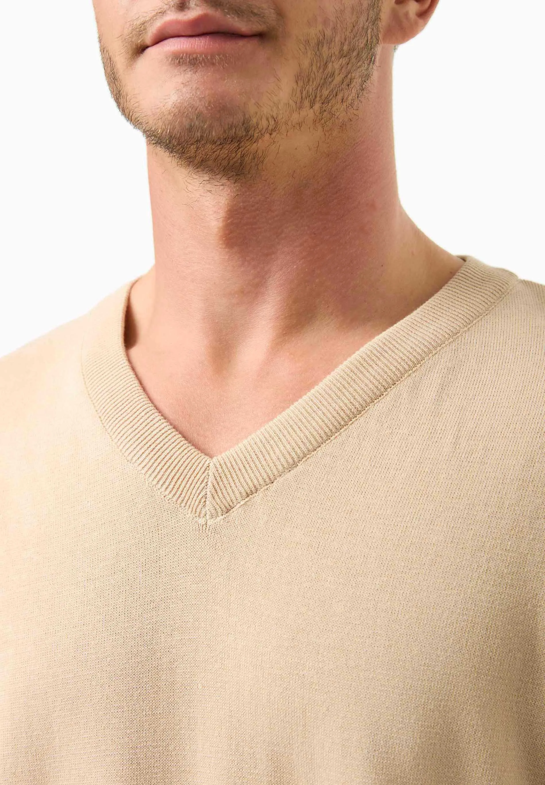 Men's V-Neck Organic Cotton Sweater Beige sold by Ivalo.com product image thumbnail 5