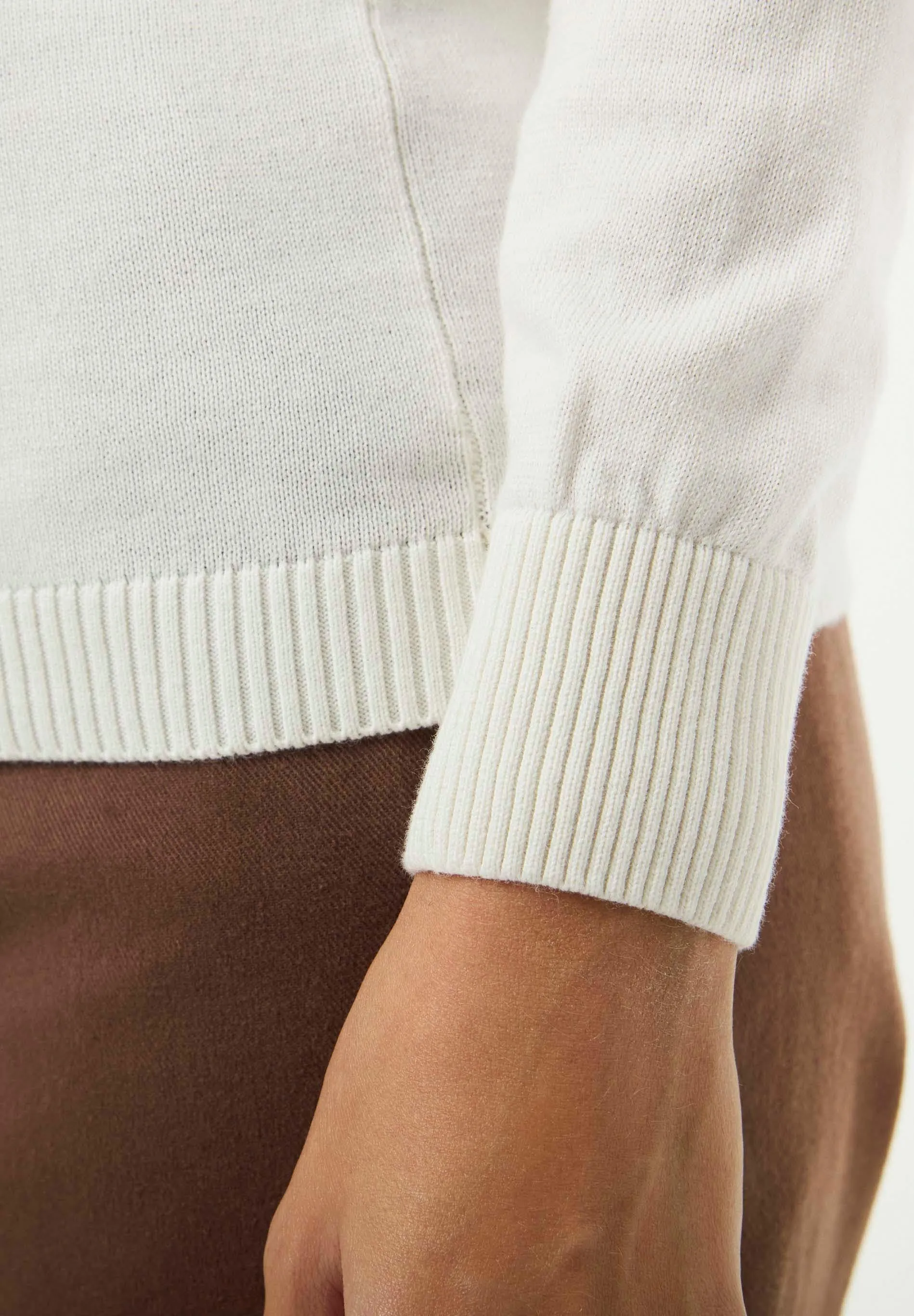 Women's Round Neck Organic Cotton Knit Off White sold by Ivalo.com product image thumbnail 5