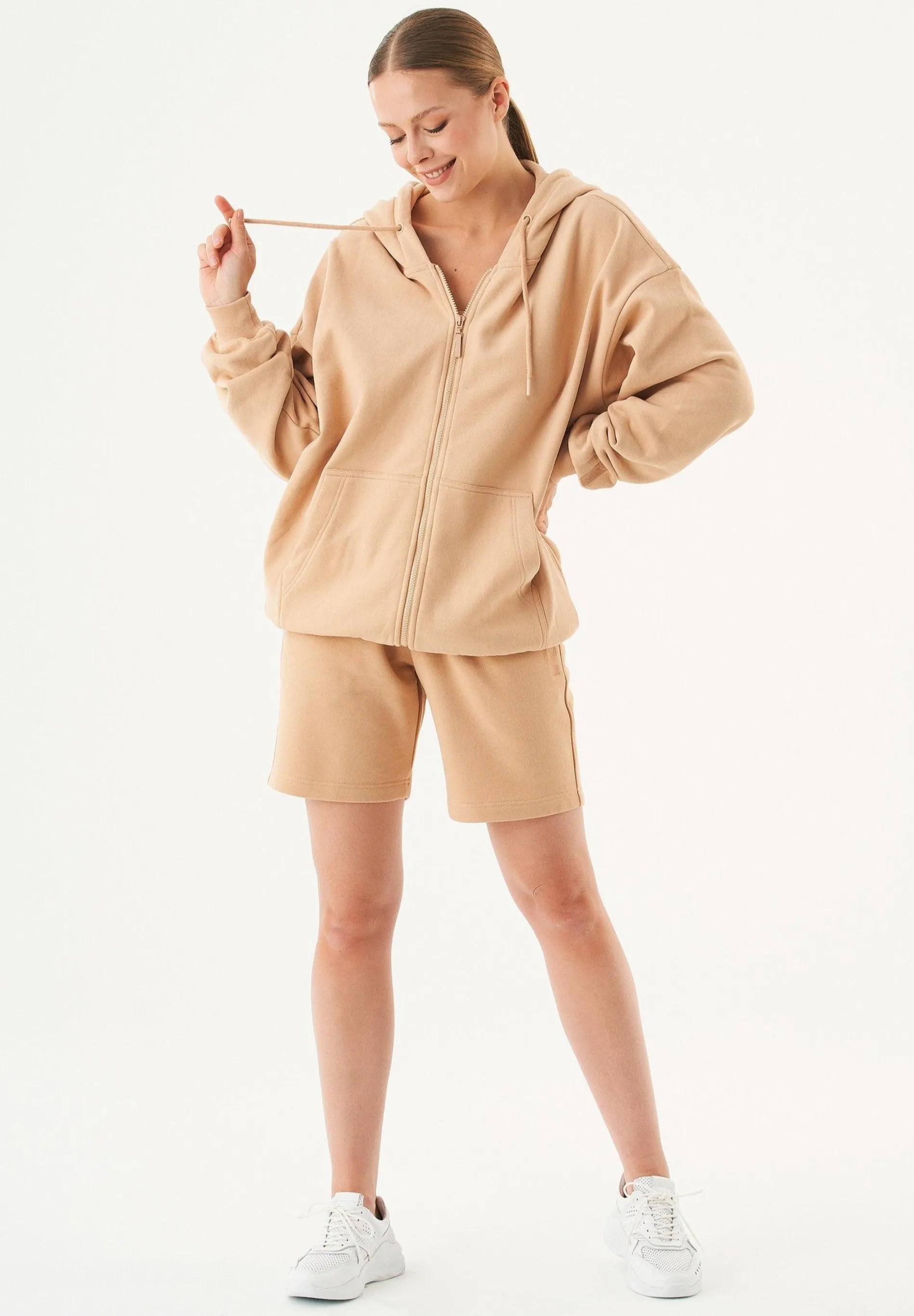 Sheyma Organic Cotton Sweatshorts Beige sold by Ivalo.com product image thumbnail 4