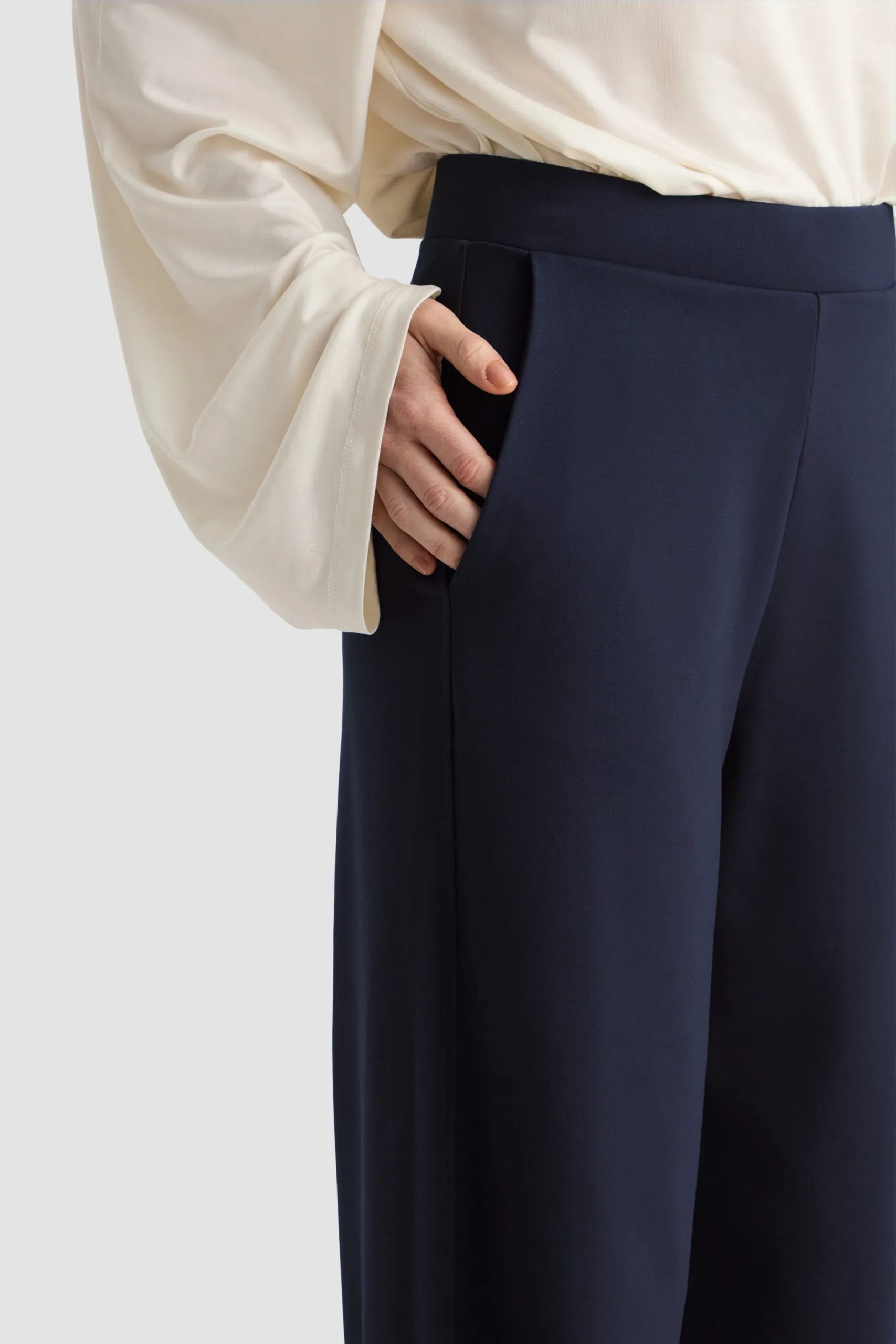 Leia Pants Midnight Blue sold by Ivalo.com product image thumbnail 5