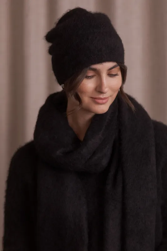 Alpaca Blend Beanie Black sold by Ivalo.com