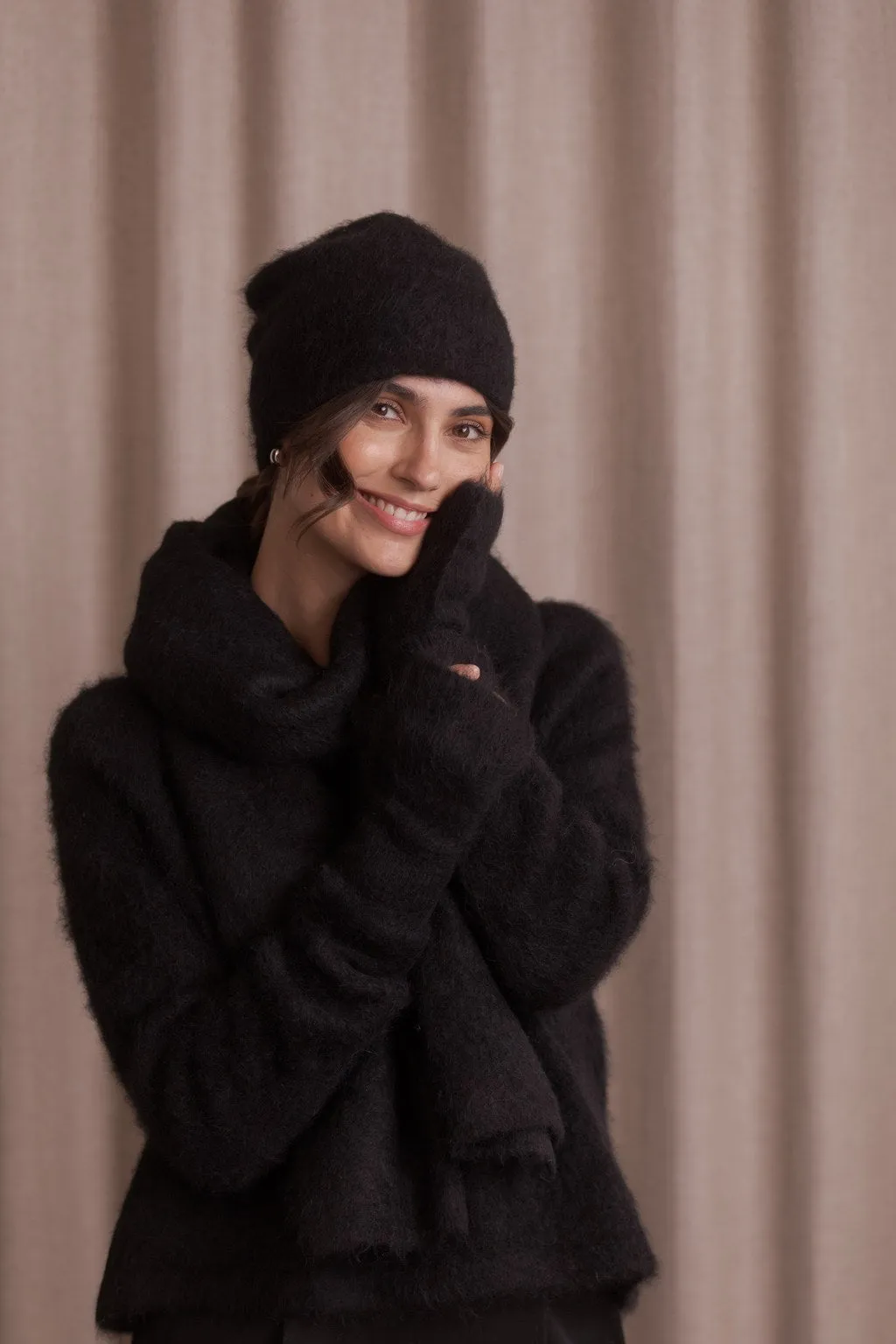 Alpaca Blend Beanie Black sold by Ivalo.com product image thumbnail 2